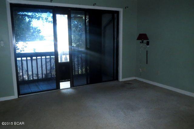 Oakshore Villas Twnhs - Residential