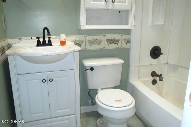 Oakshore Villas Twnhs - Residential