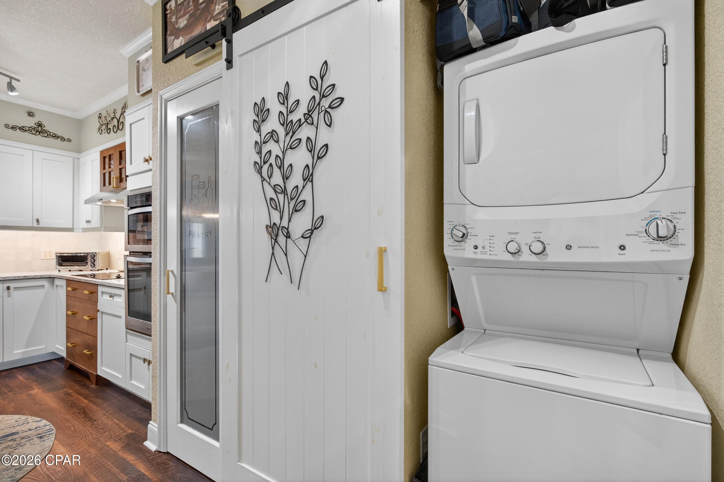 Hibiscus By The Bay - Residential