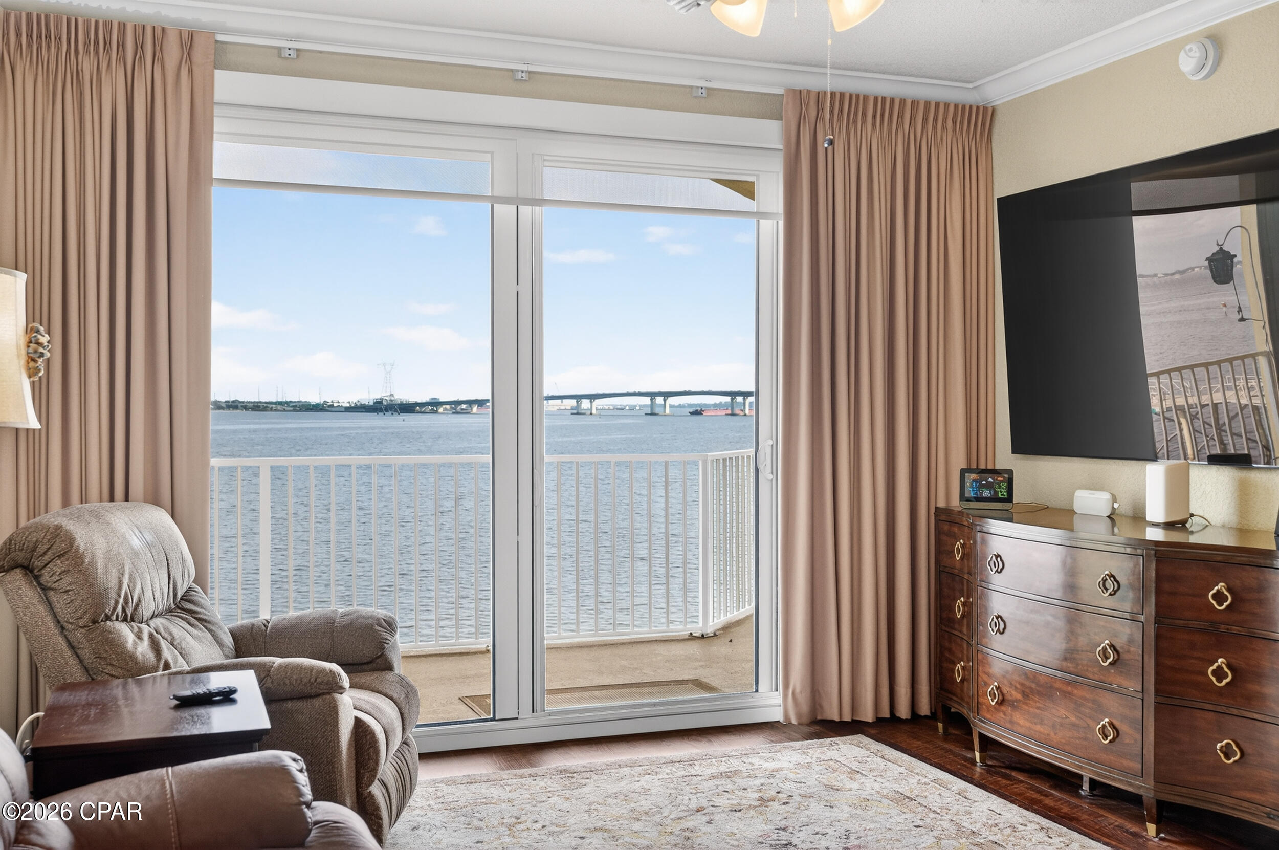 Hibiscus By The Bay - Residential