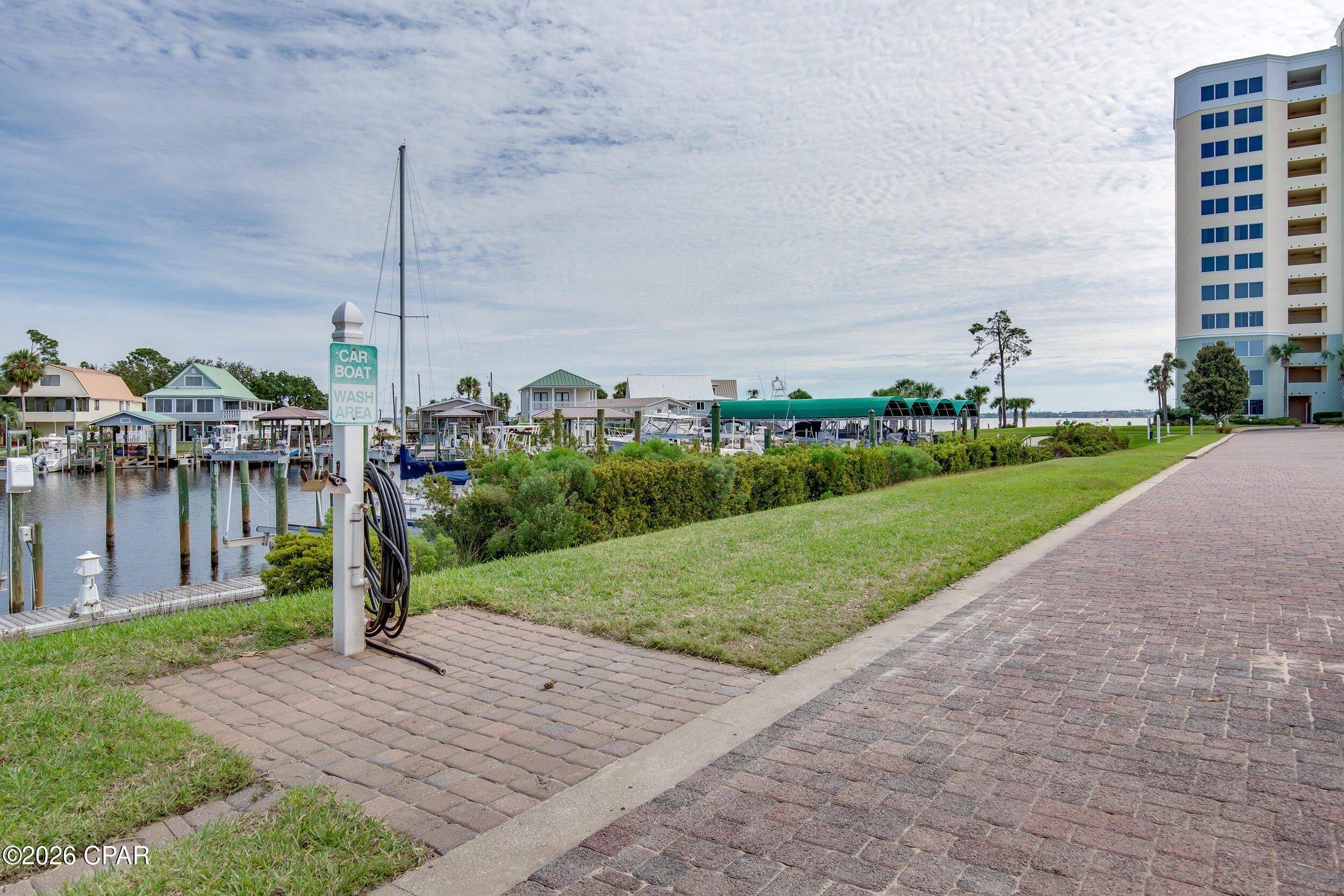 Hibiscus By The Bay - Residential