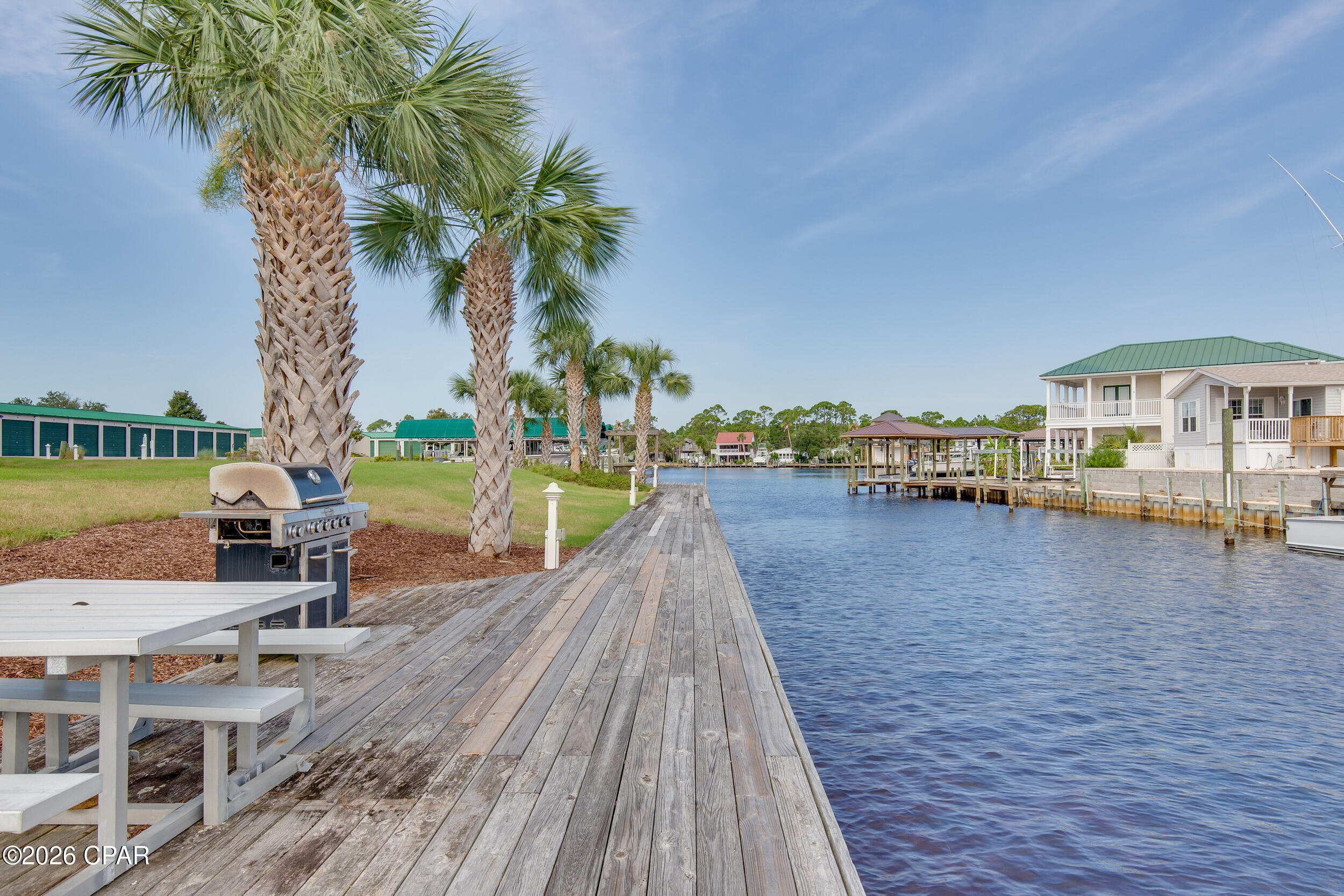 Hibiscus By The Bay - Residential