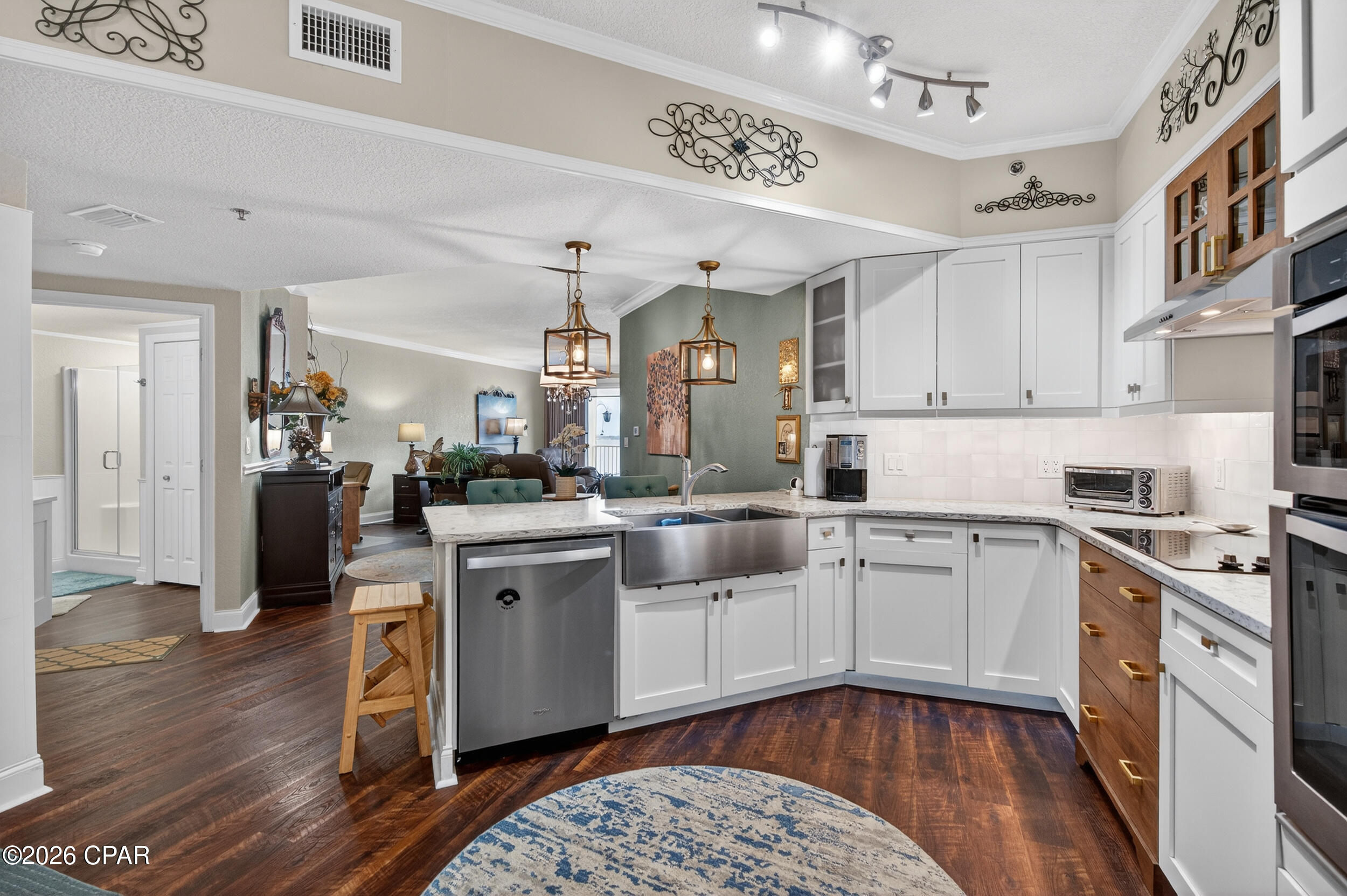 Hibiscus By The Bay - Residential