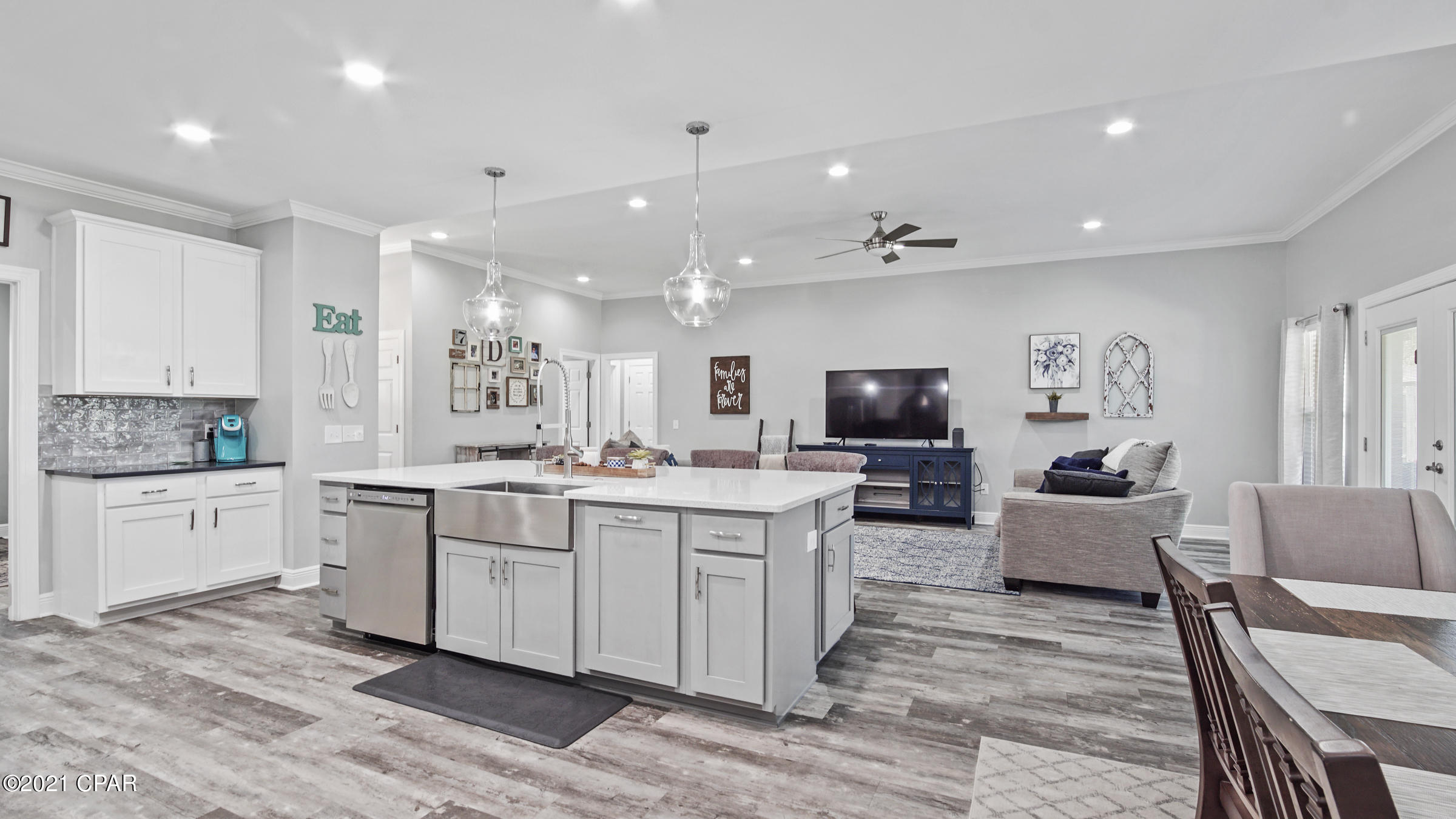 Deerpoint Estates - Residential