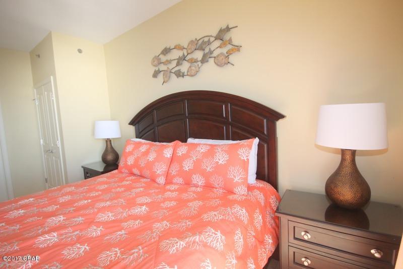 Sterling Breeze - Residential