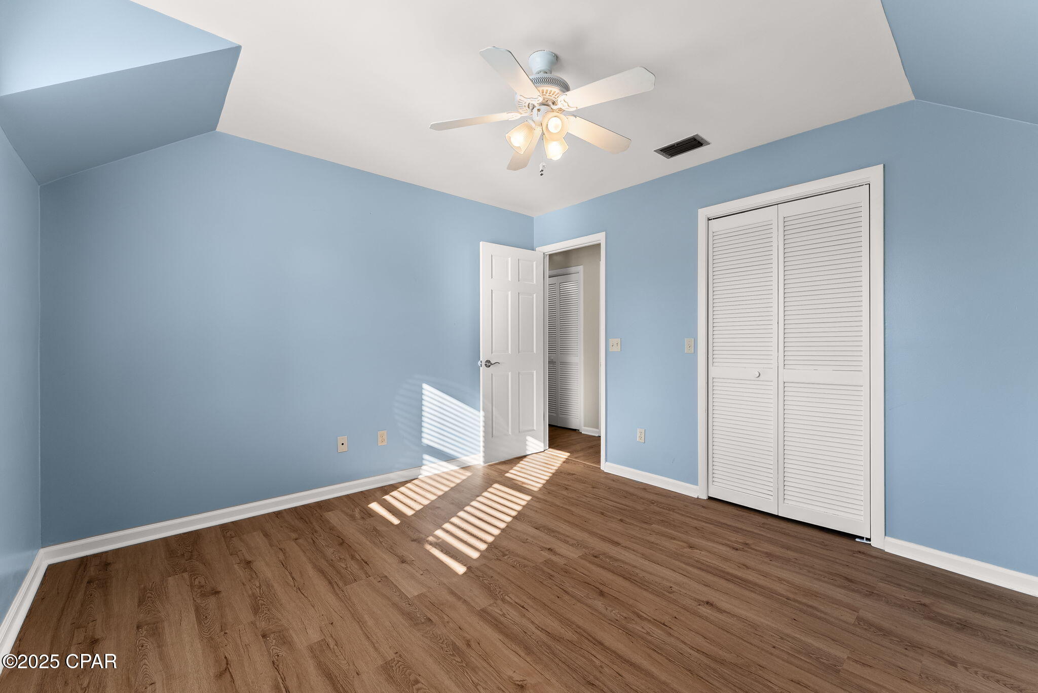 Kings Point - Residential