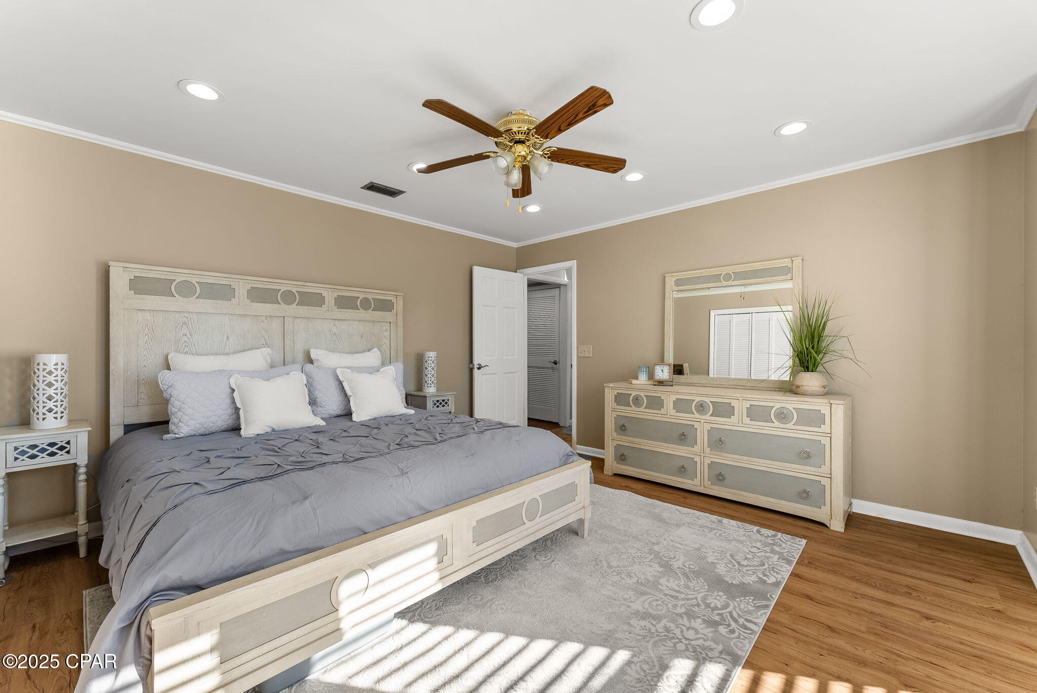 Kings Point - Residential