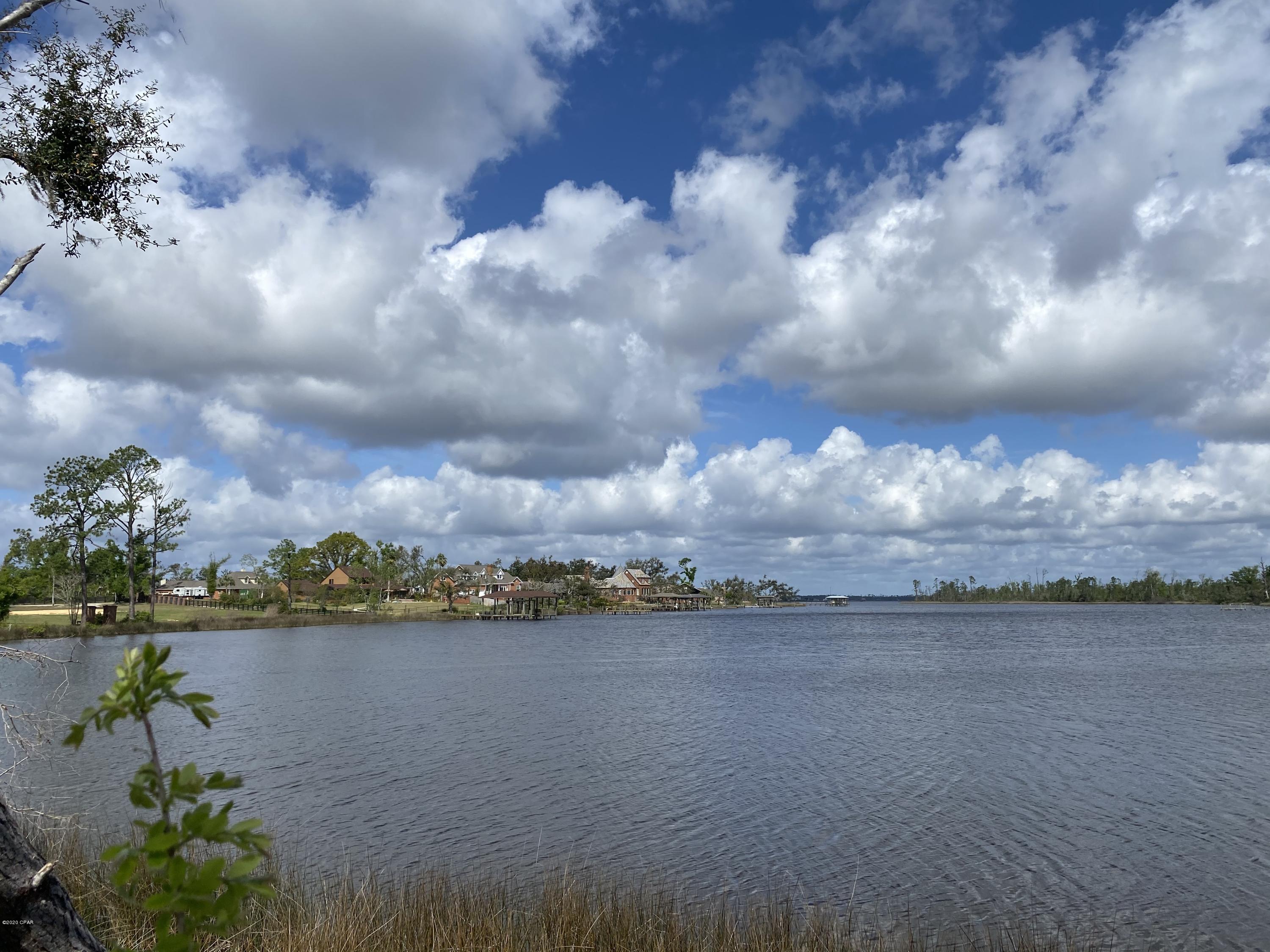 The Meadows & The Pointe - Land