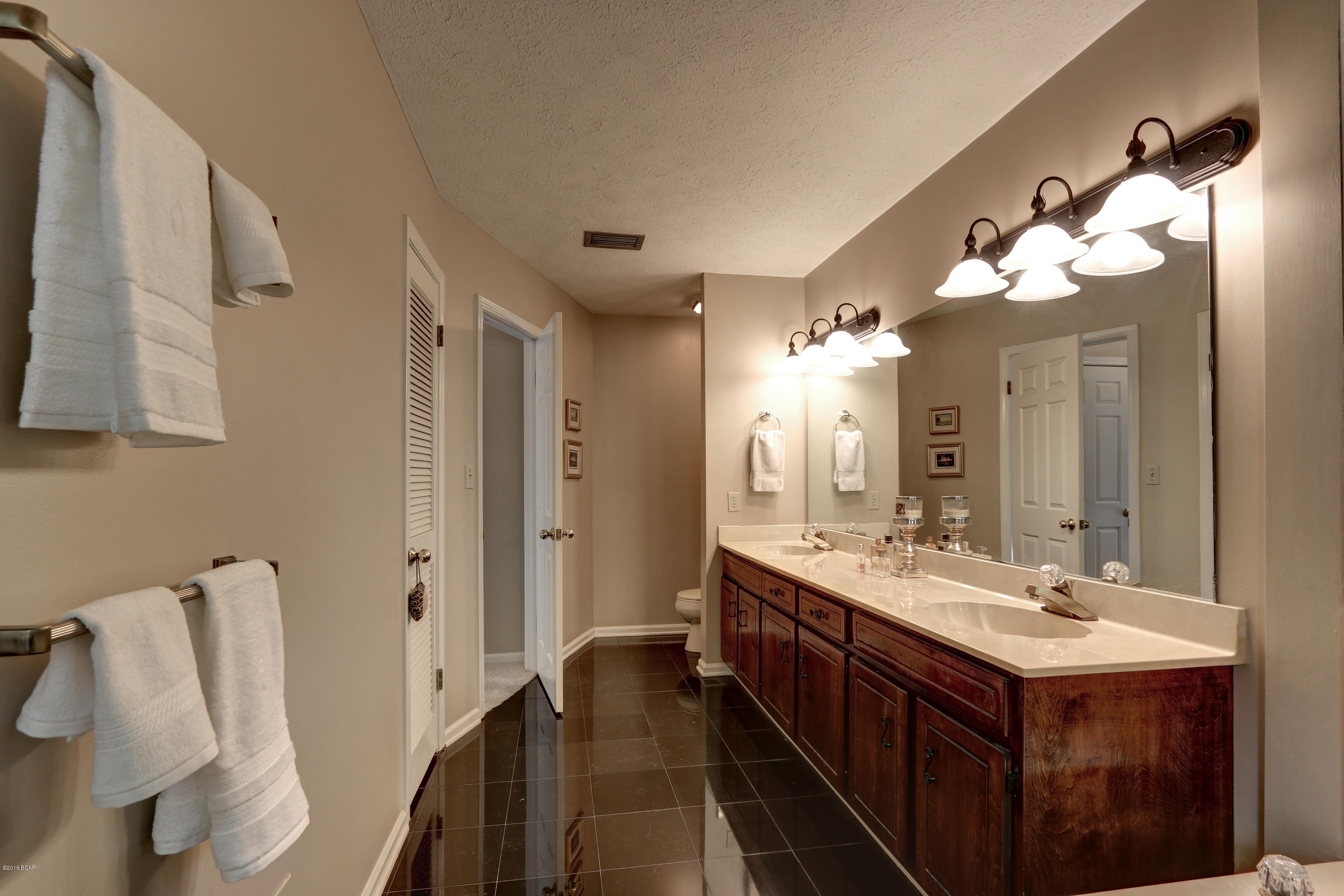 Kings Point Harb. U-2 - Residential