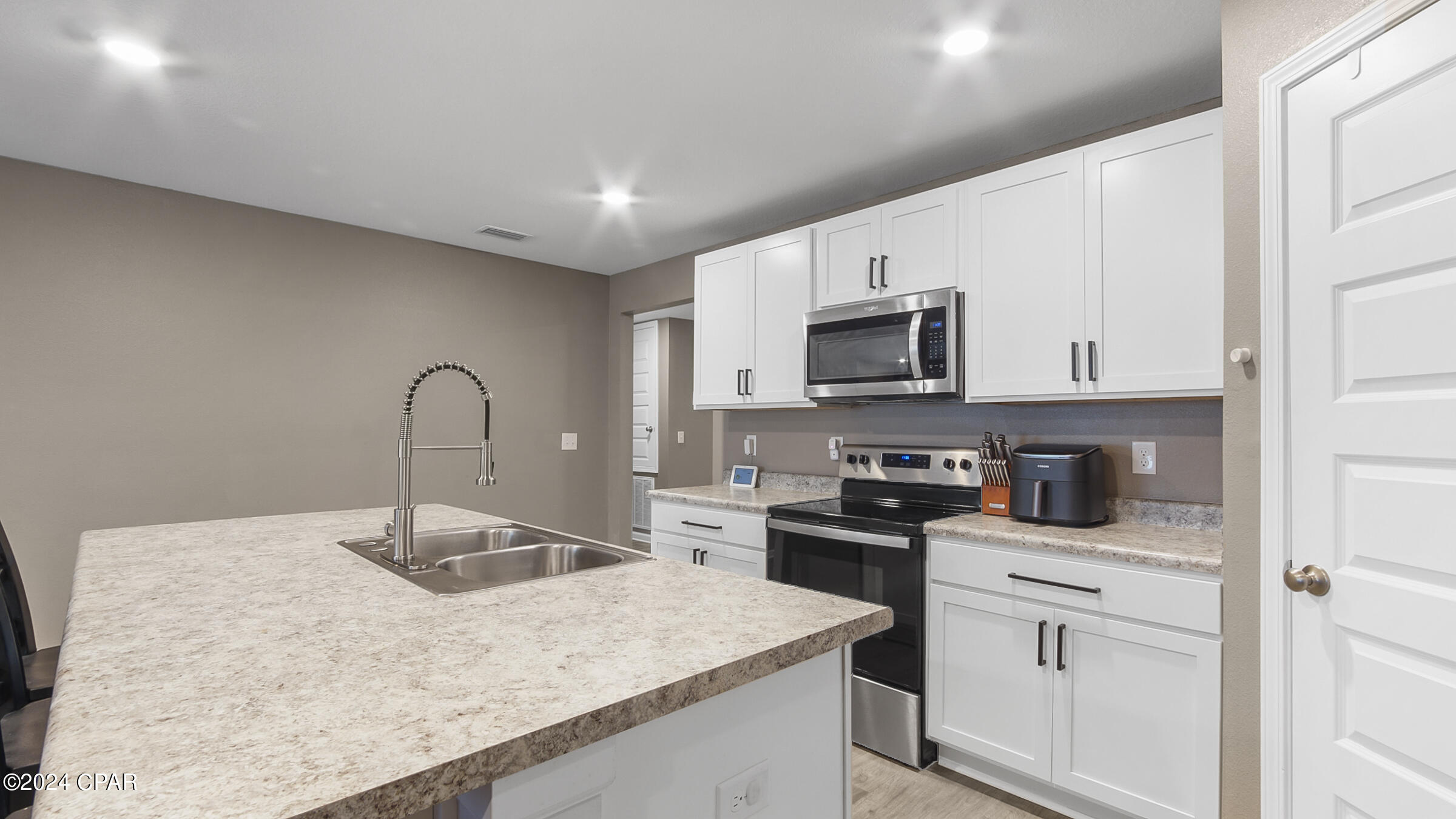 Bridge Harbor - Residential Lease