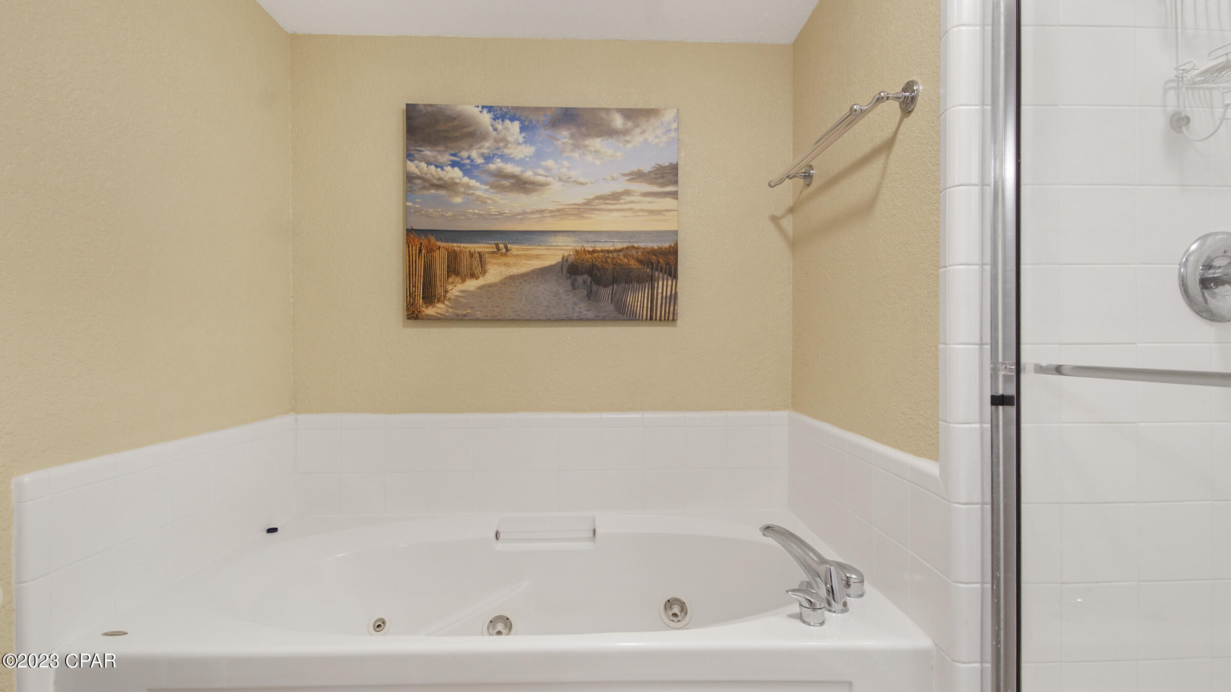 Hibiscus By The Bay - Residential