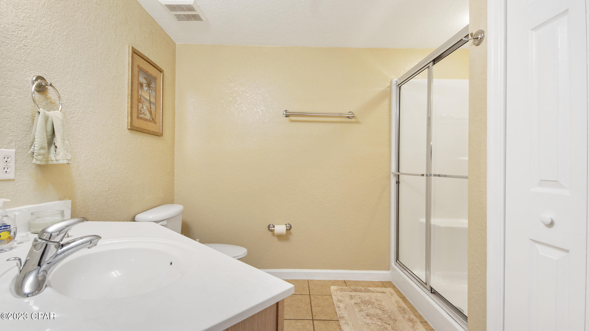 Hibiscus By The Bay - Residential