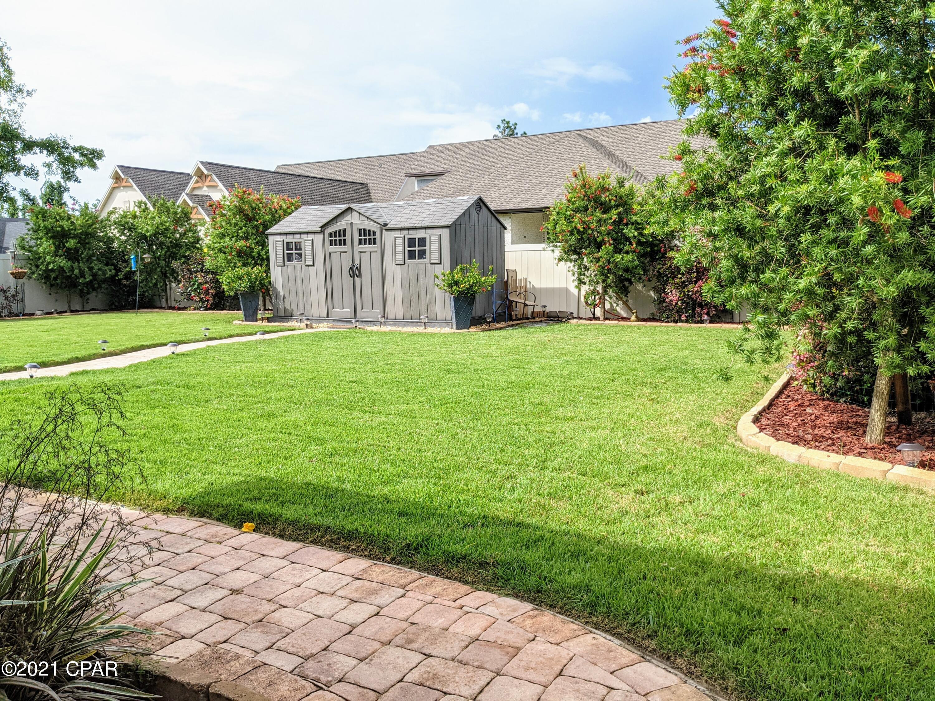 Hawks Landing - Residential