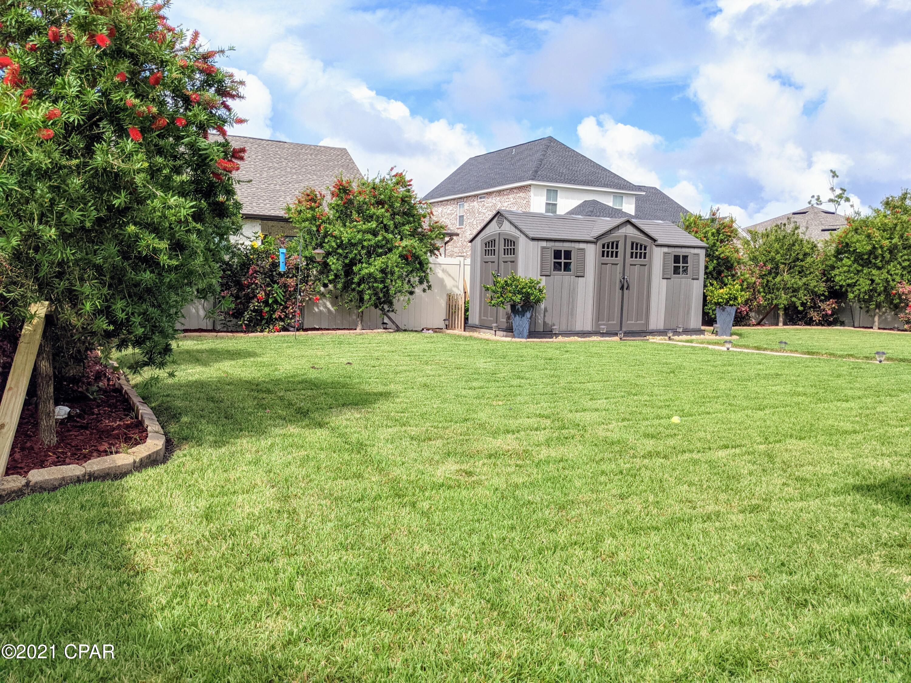 Hawks Landing - Residential