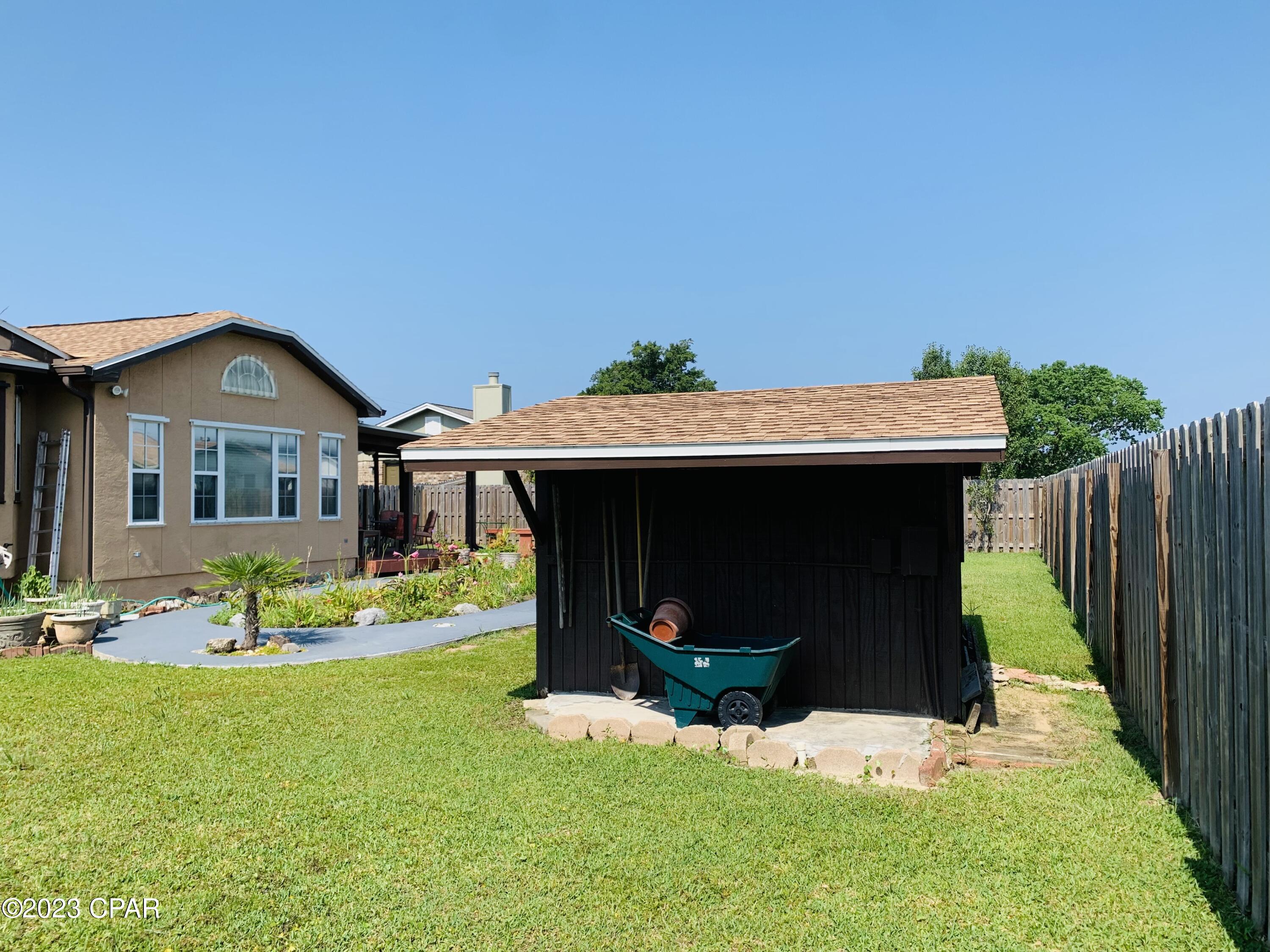 Forest Shores - Residential