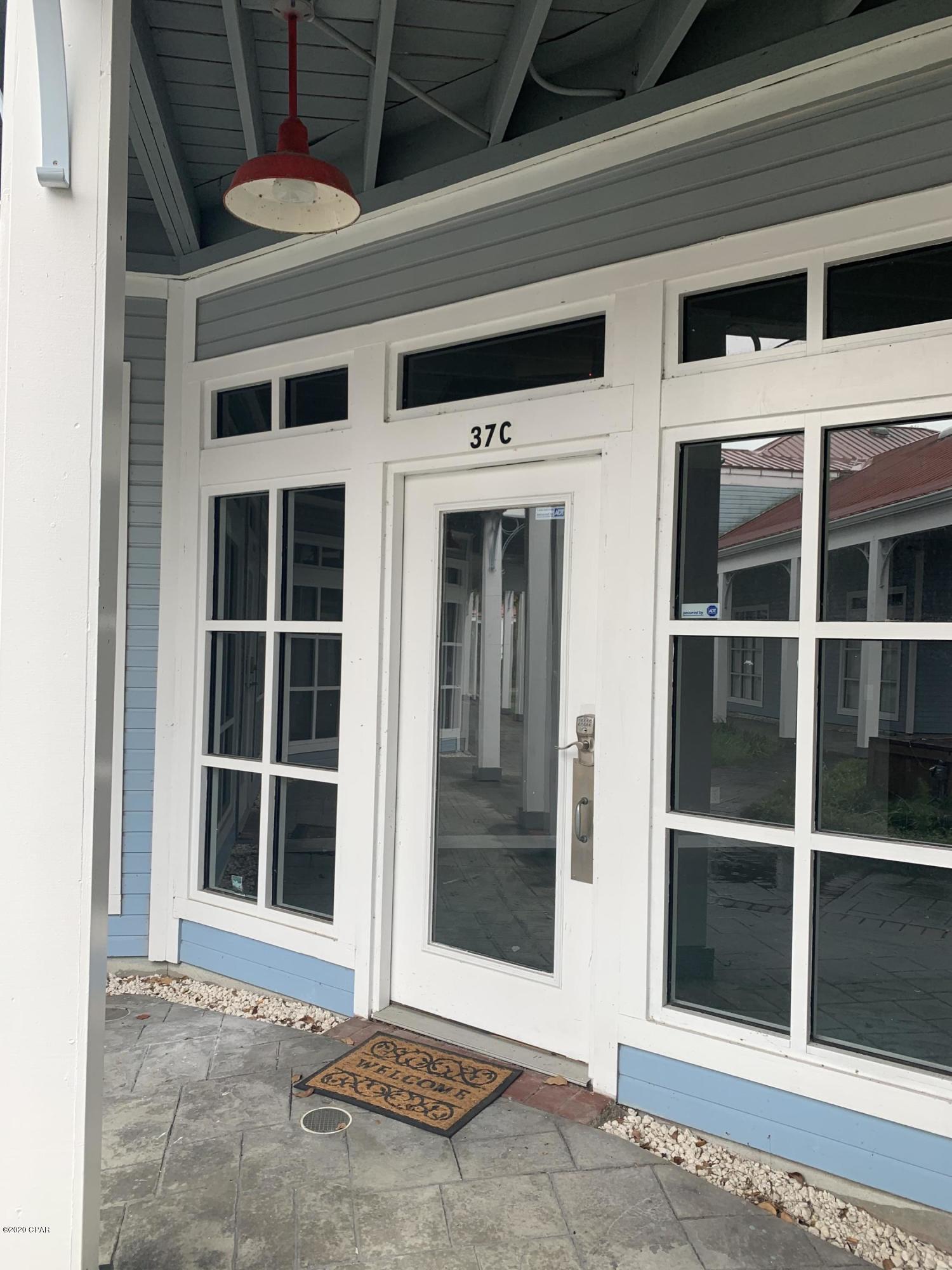 Promenade Shopping Mall - Commercial Lease