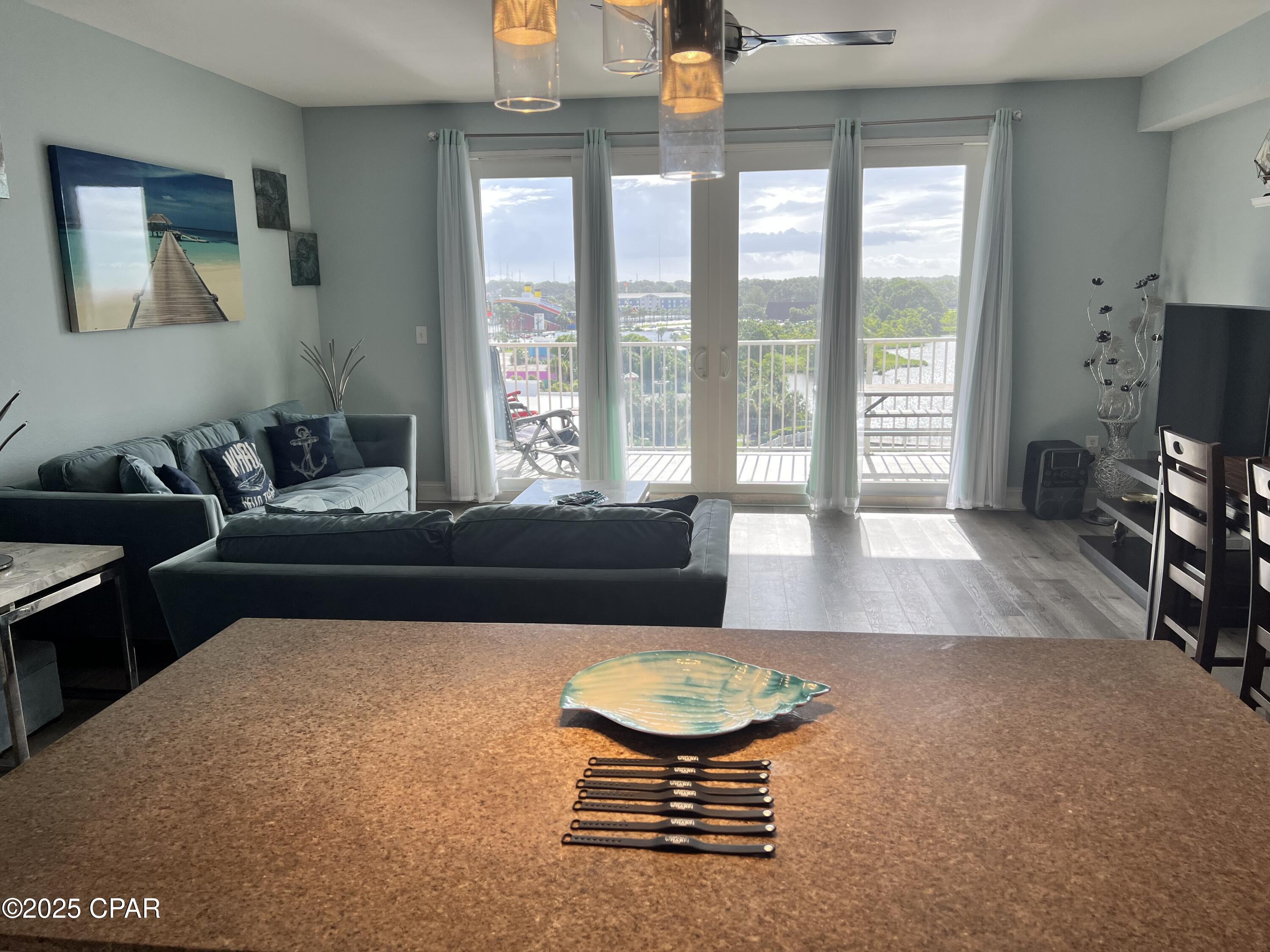 Laketown Wharf - Residential