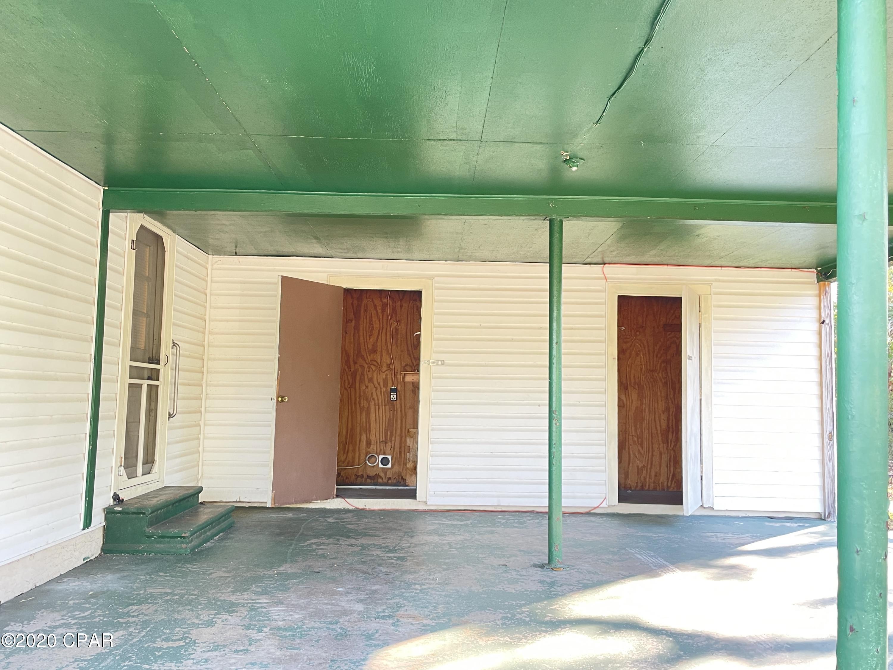 [No Recorded Subdiv] - Residential