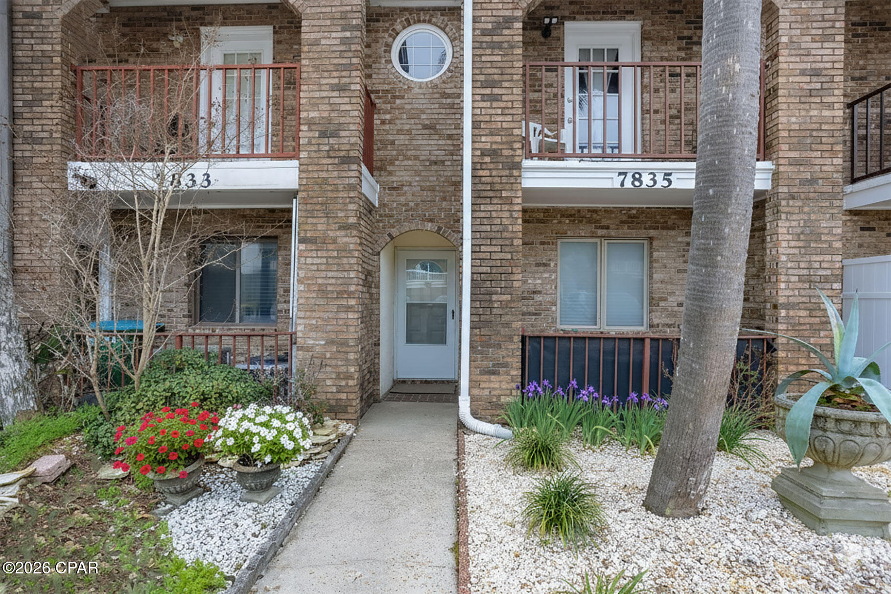 Leeward Tower Townhouse - Residential