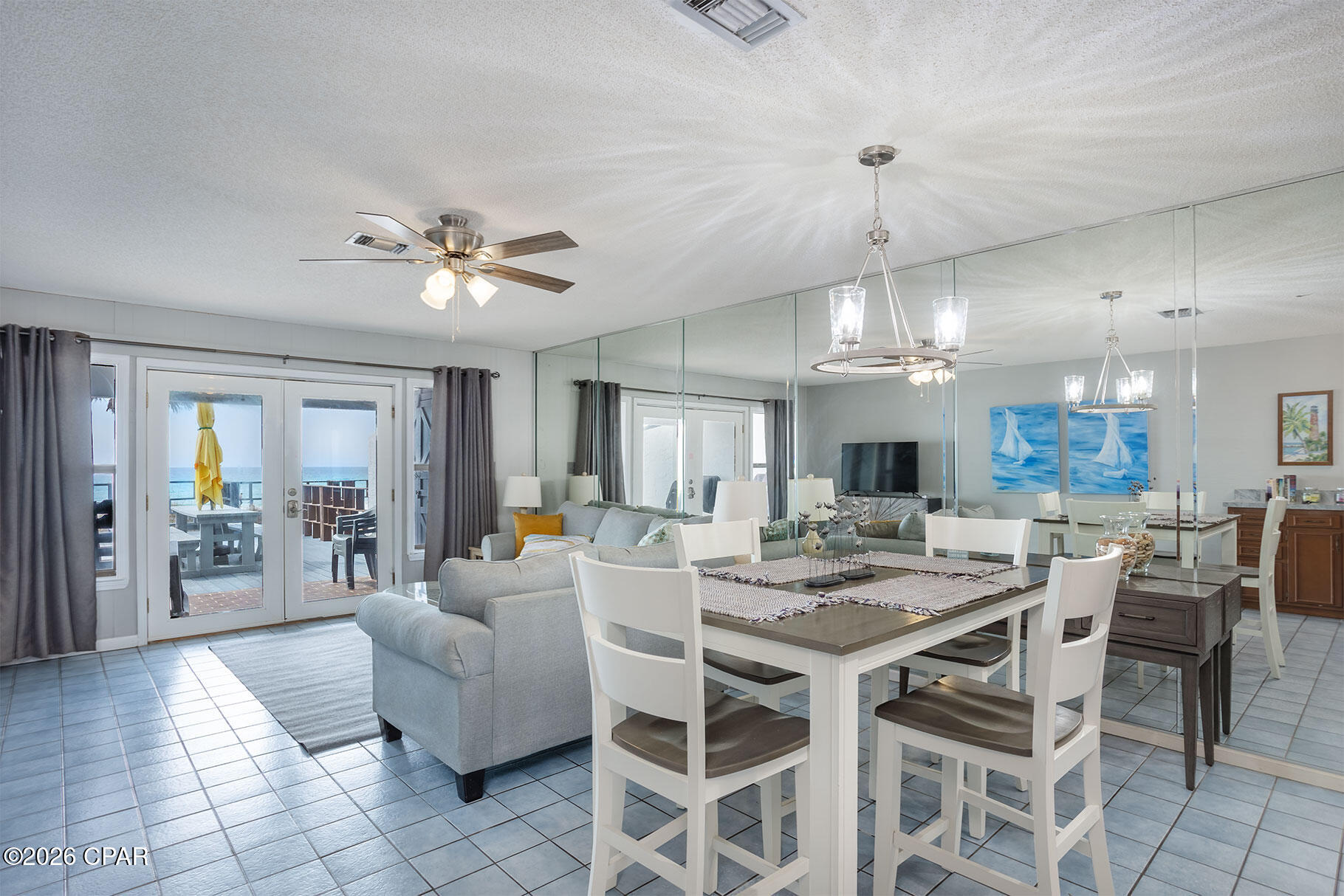 Leeward Tower Townhouse - Residential