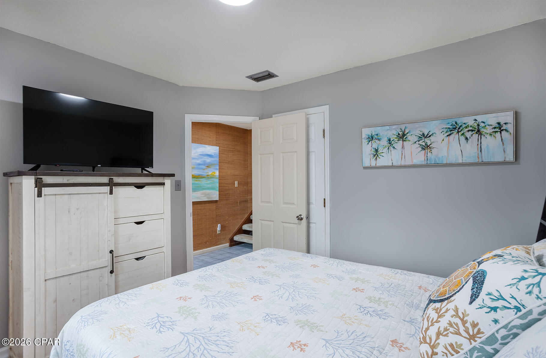 Leeward Tower Townhouse - Residential