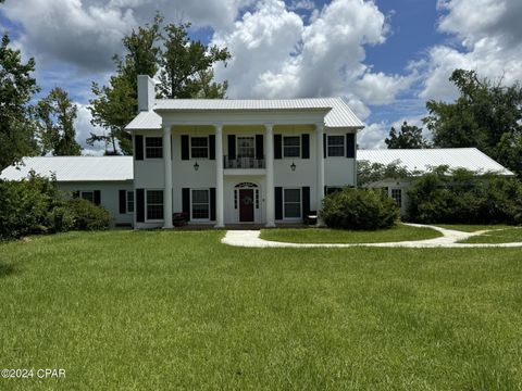 A home in Chattahoochee