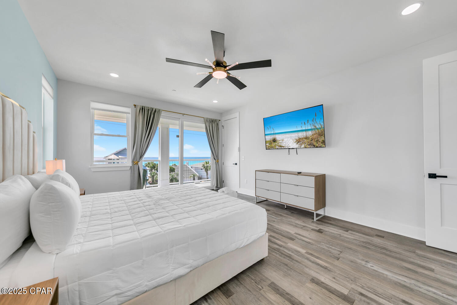 Bahama Beach - Residential