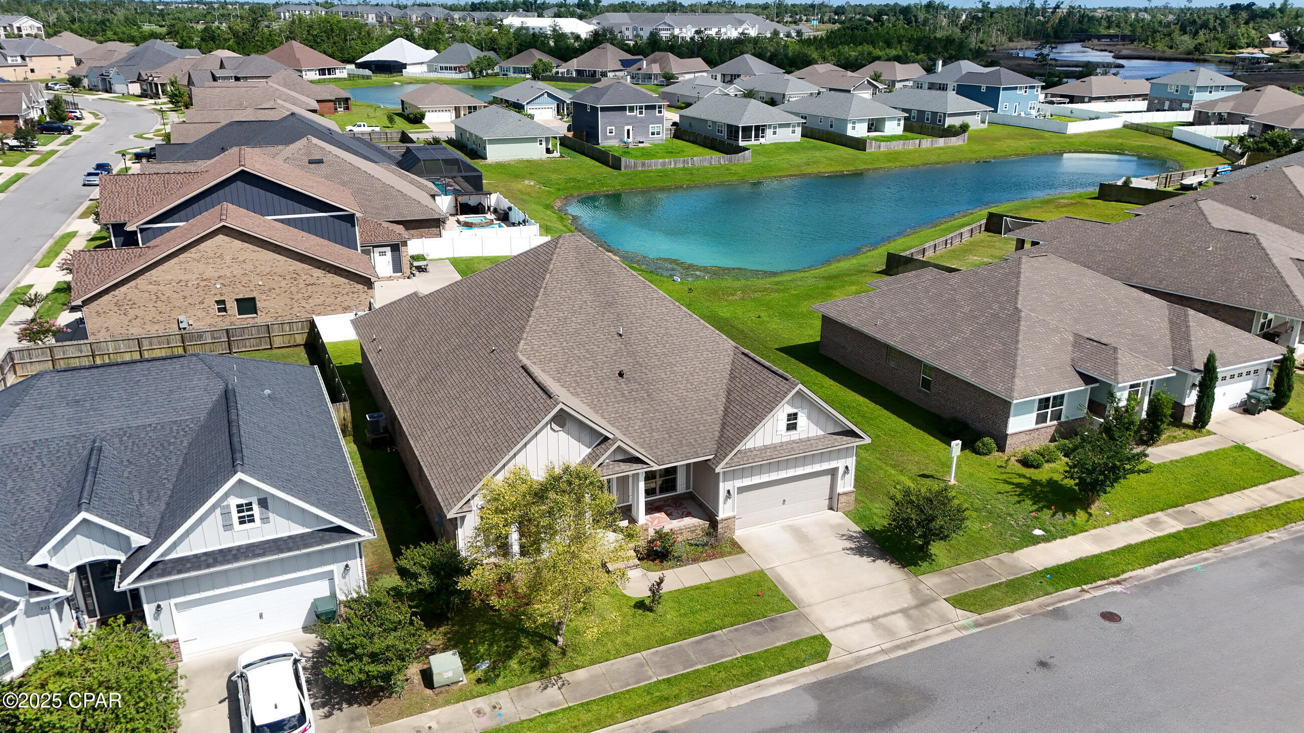 Village Of Mill Bayou/Shoreline Village Ph 1A - Residential Lease