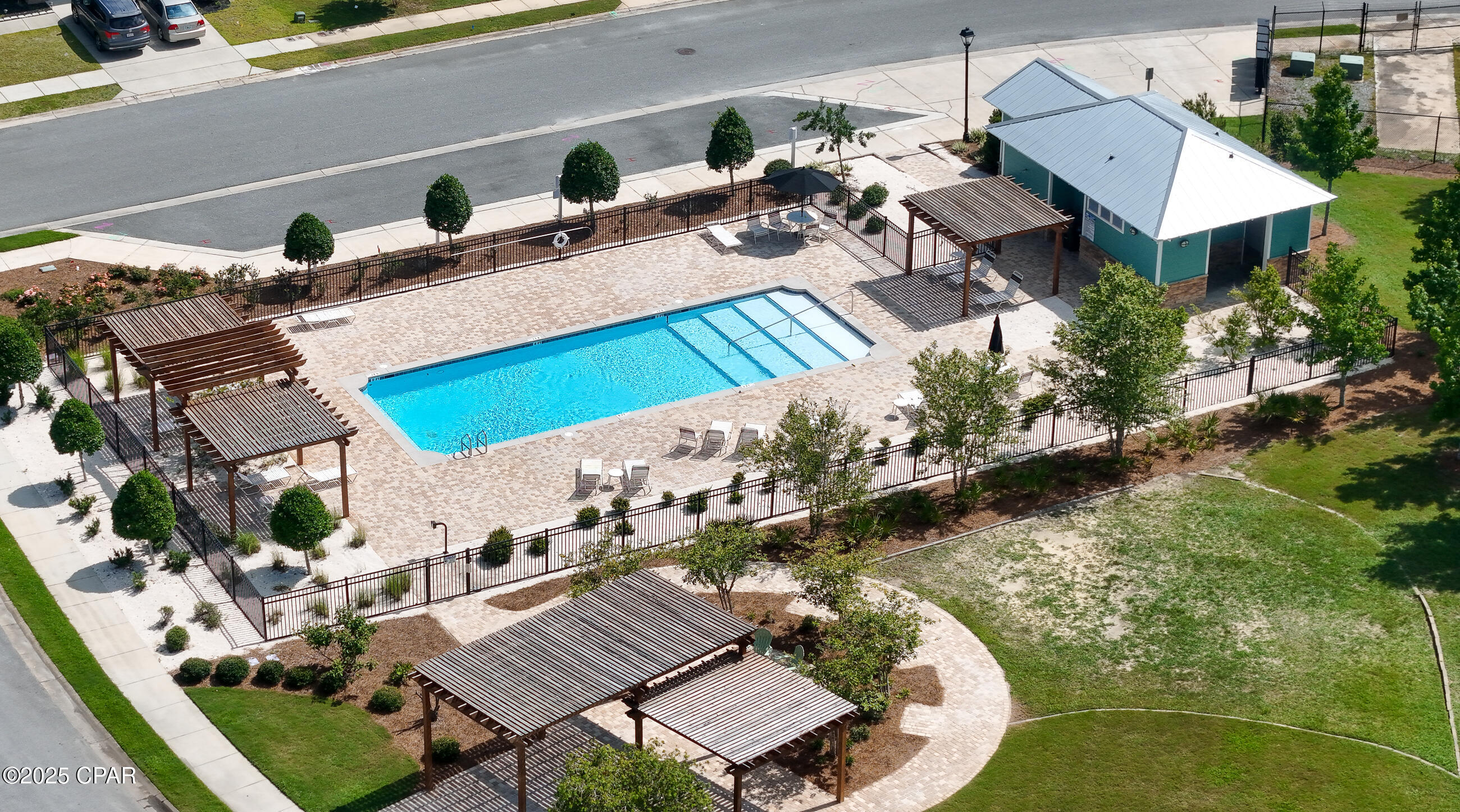 Village Of Mill Bayou/Shoreline Village Ph 1A - Residential Lease