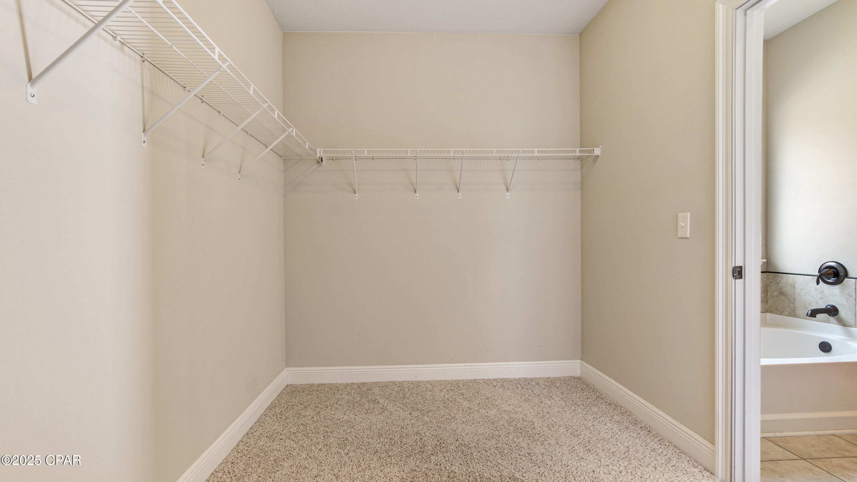 Village Of Mill Bayou/Shoreline Village Ph 1A - Residential Lease