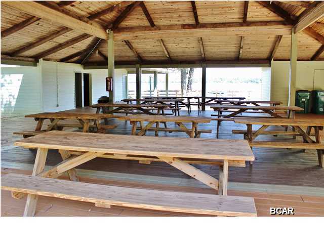 Leisure Lakes - Residential