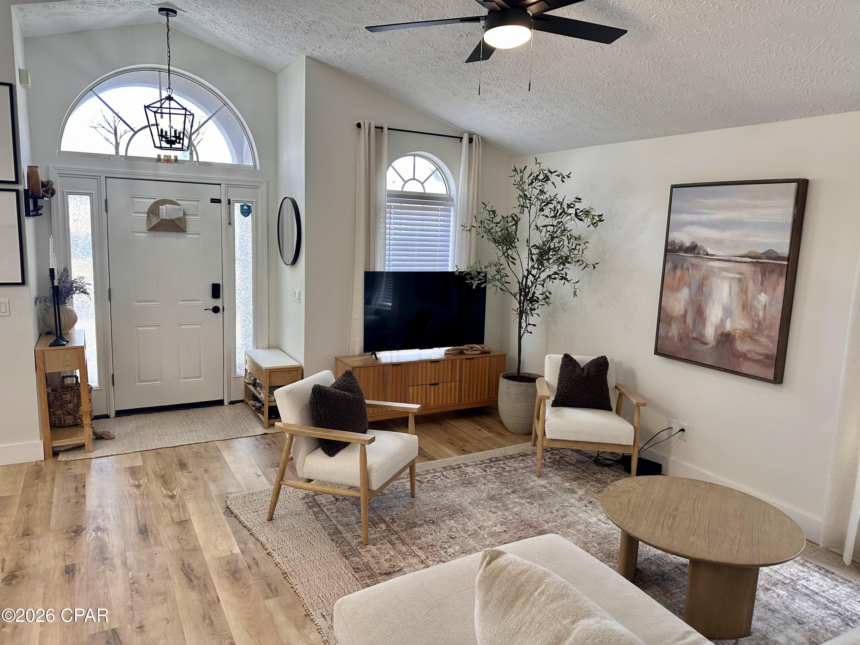 Palm Cove - Residential Lease