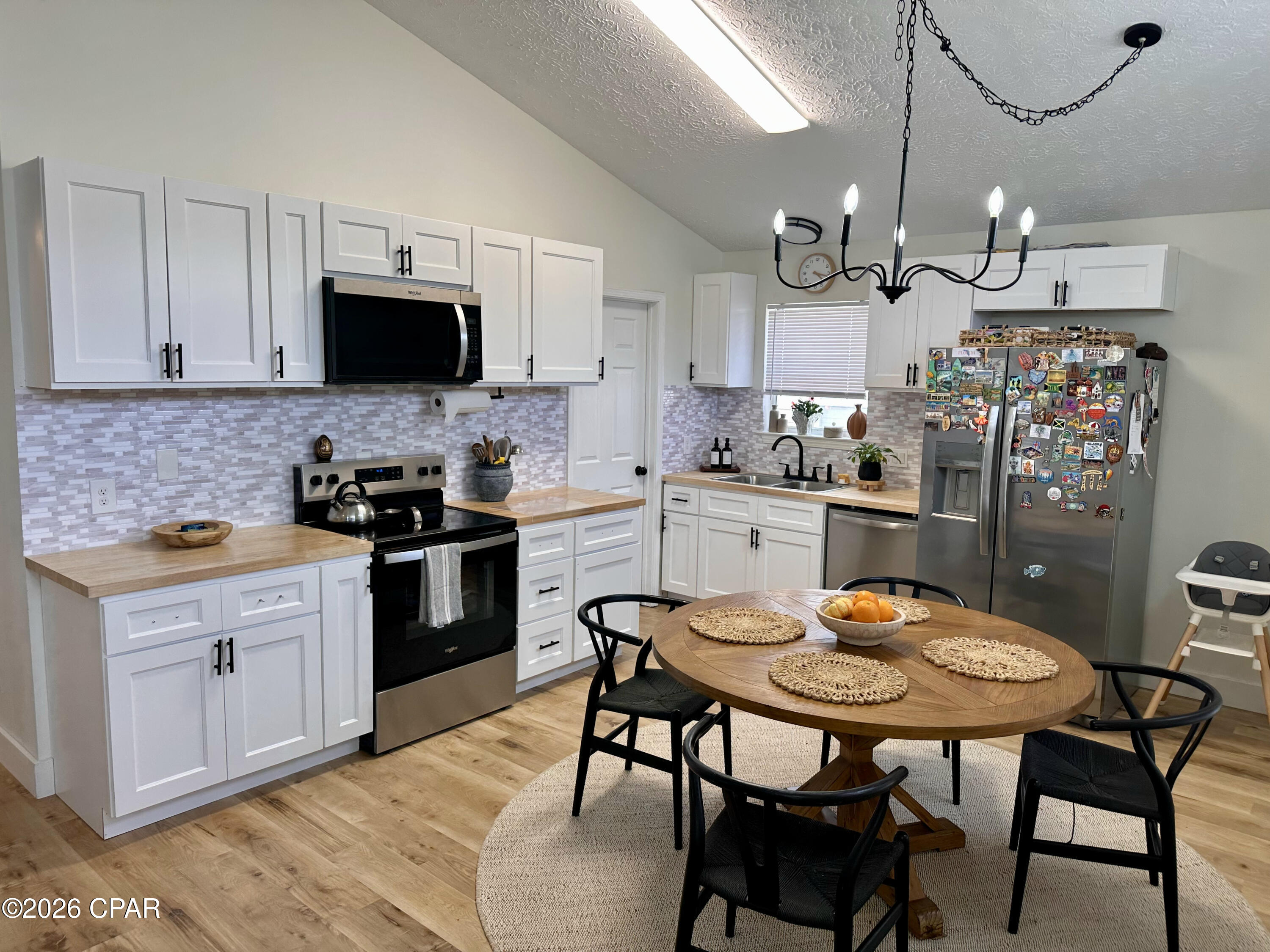 Palm Cove - Residential Lease