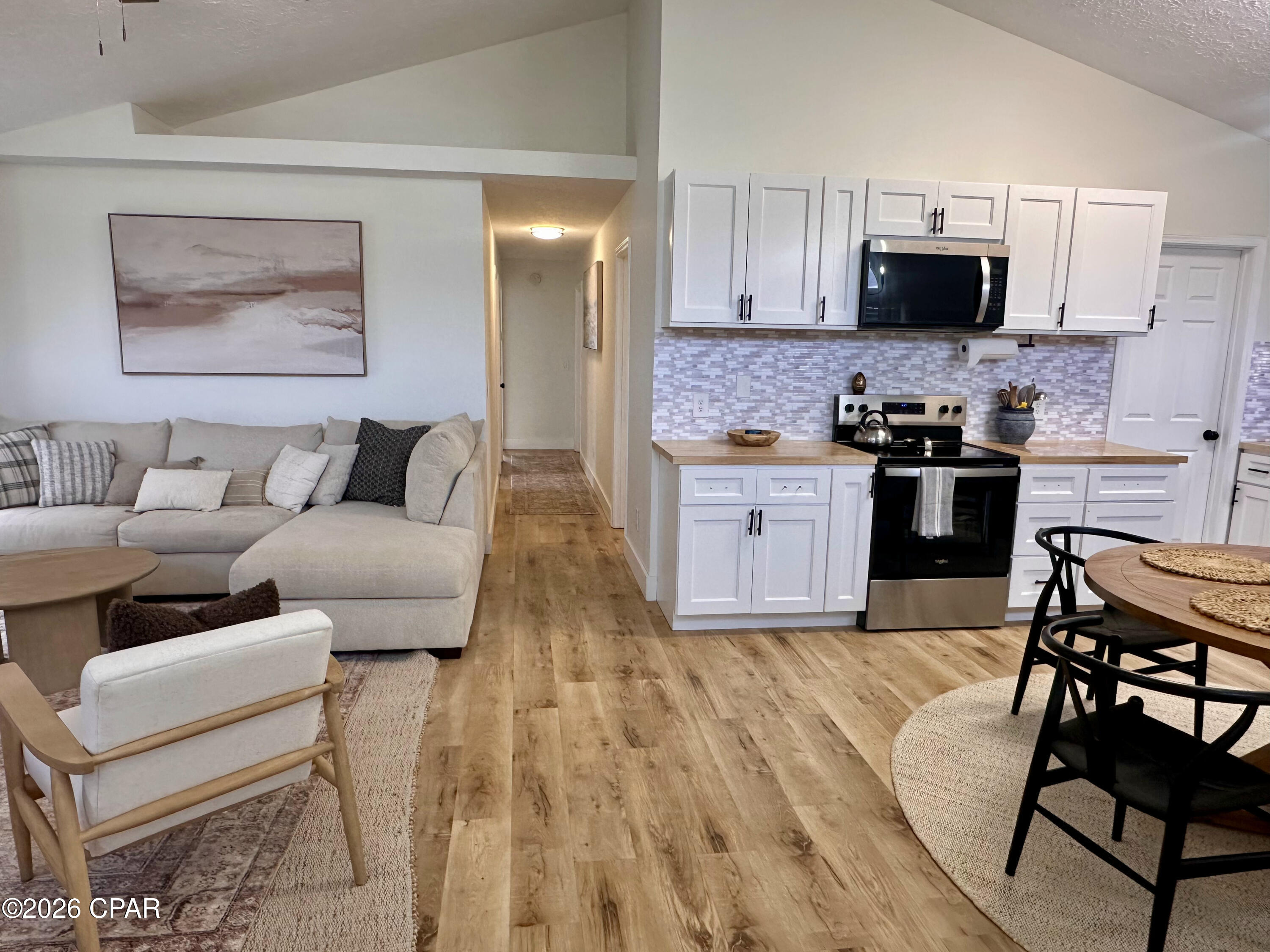 Palm Cove - Residential Lease