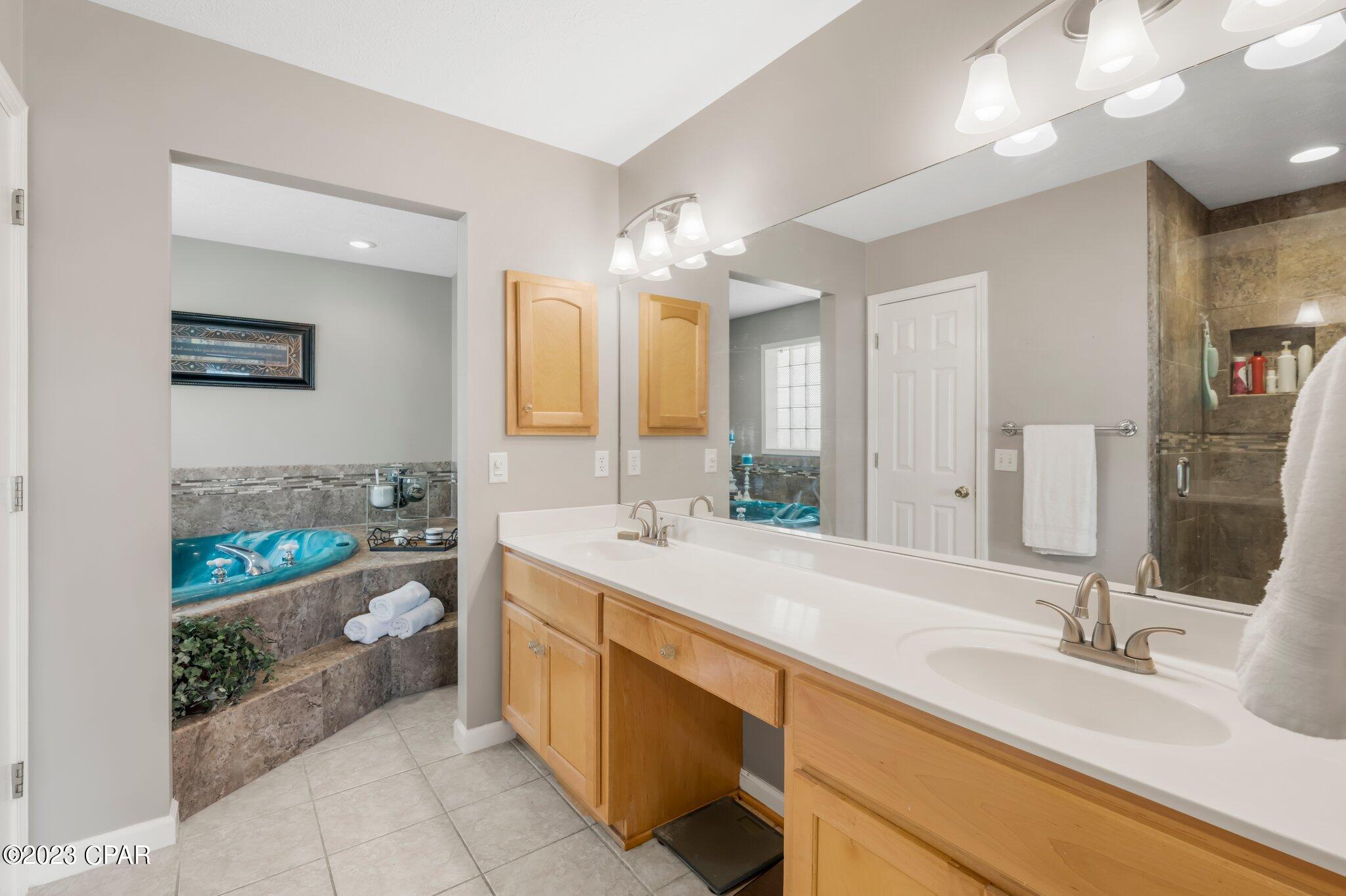 Shoreline Estates - Residential