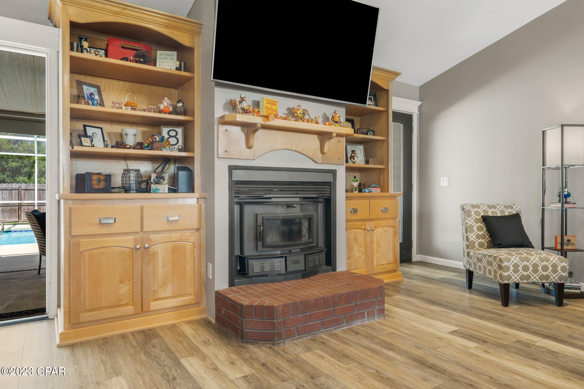 Shoreline Estates - Residential