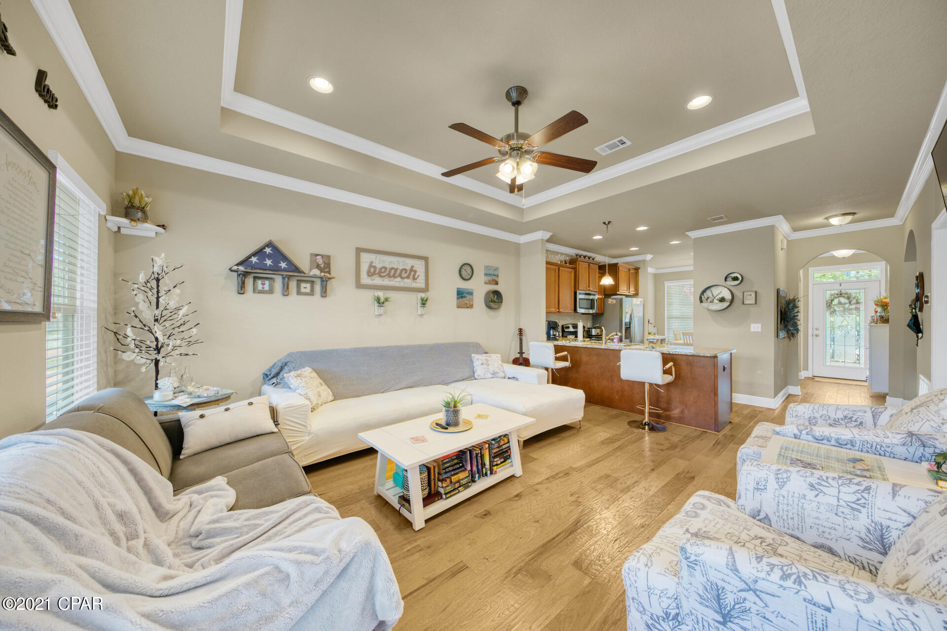 Magnolia Bay Club - Residential