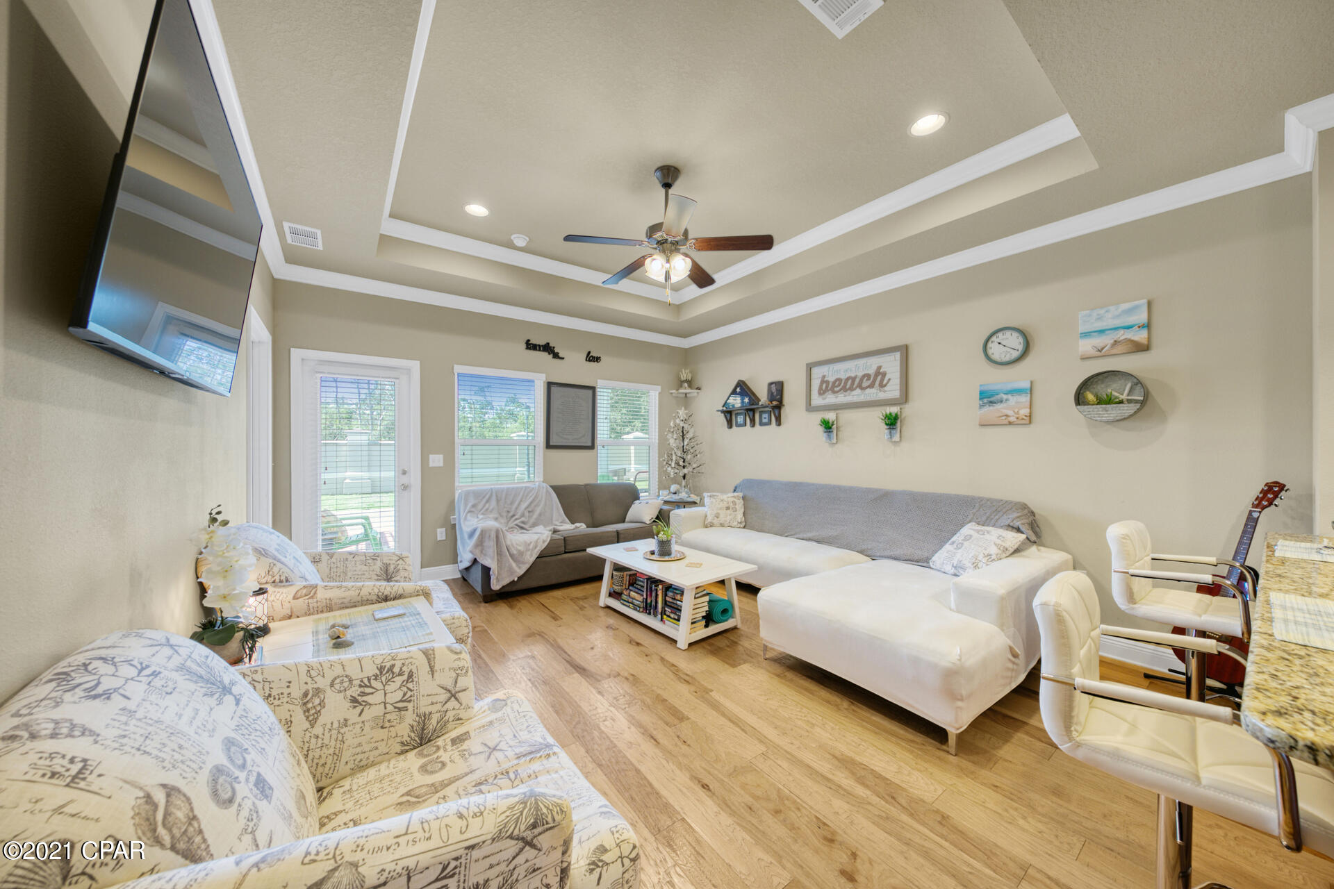 Magnolia Bay Club - Residential