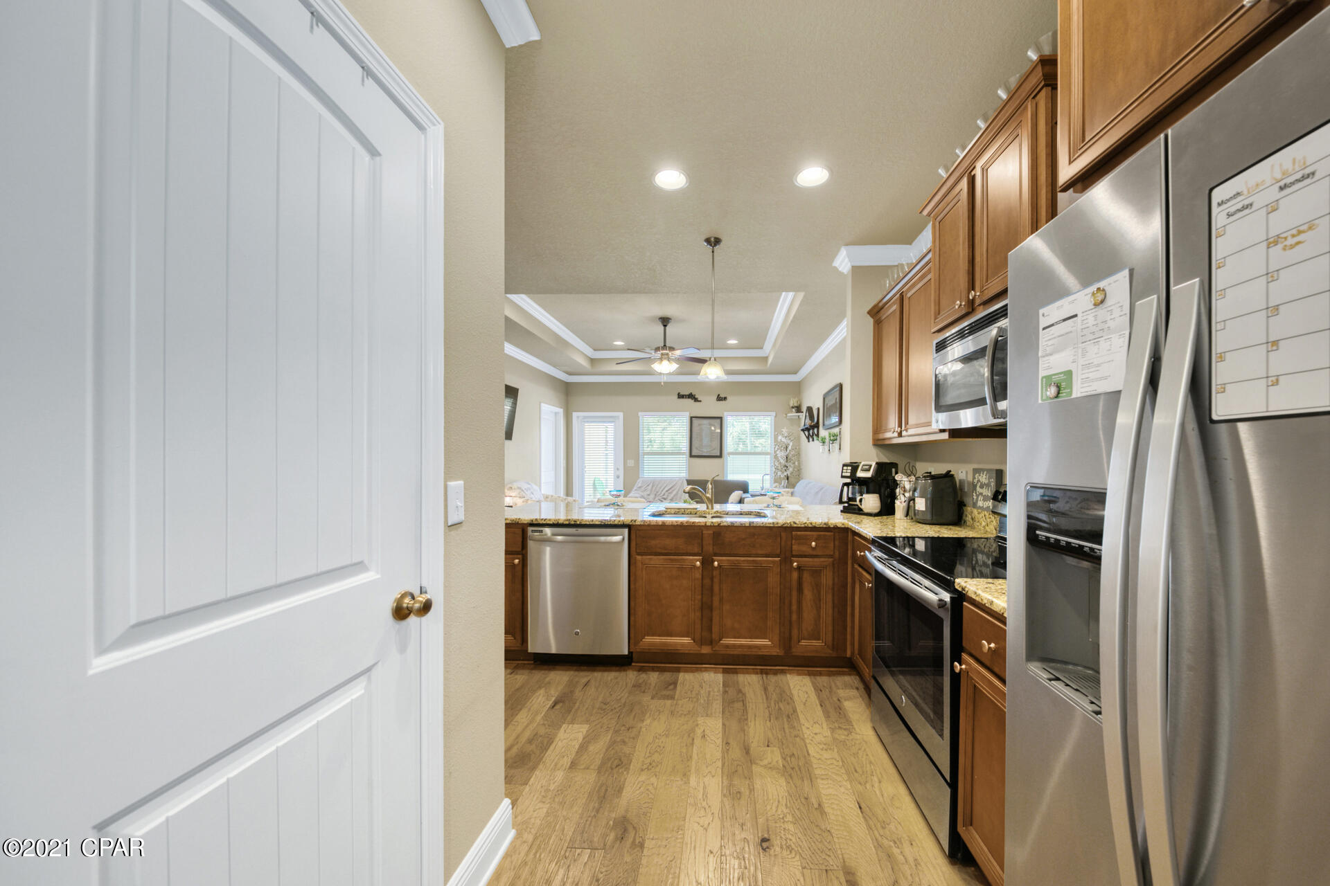 Magnolia Bay Club - Residential