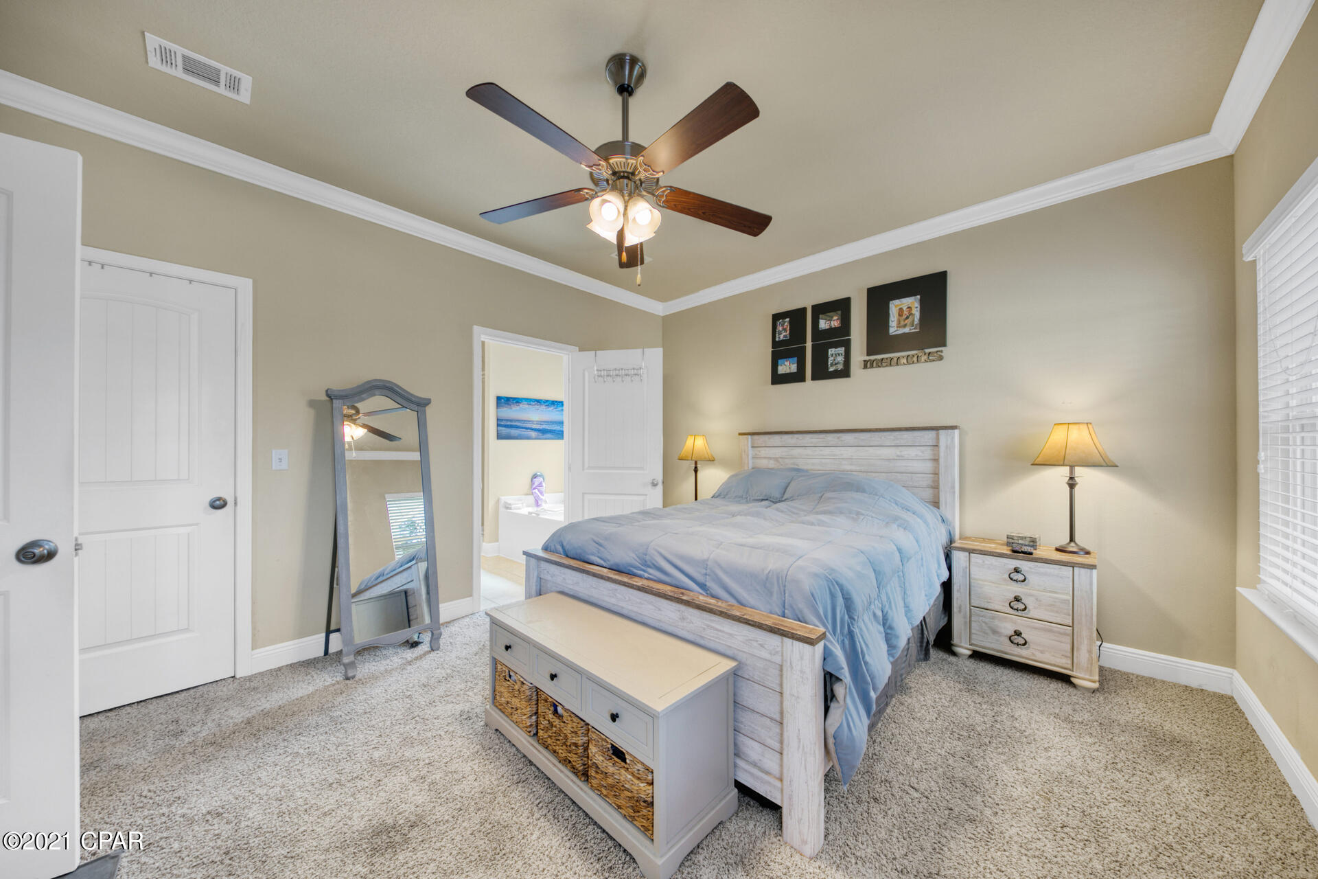 Magnolia Bay Club - Residential