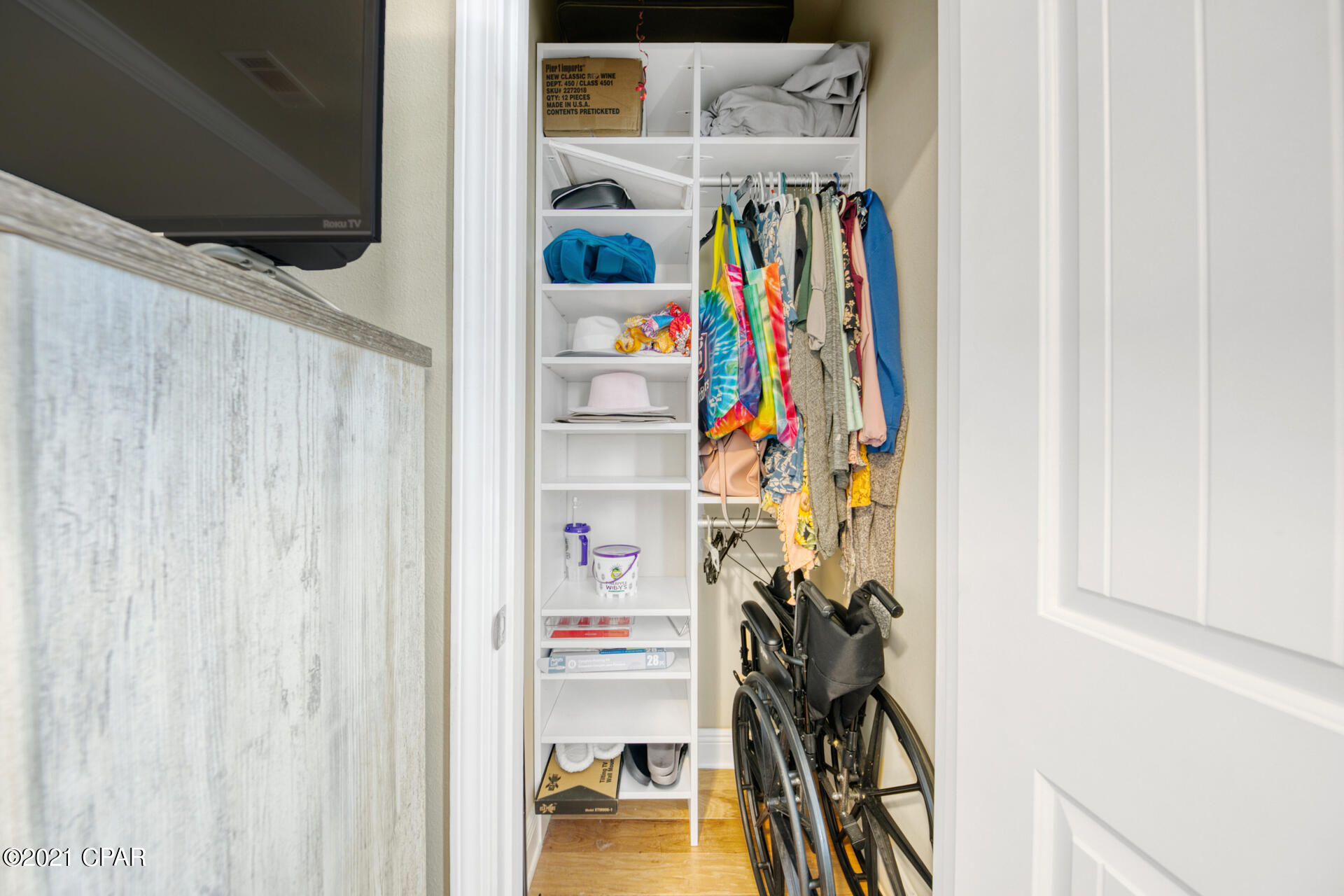 Magnolia Bay Club - Residential