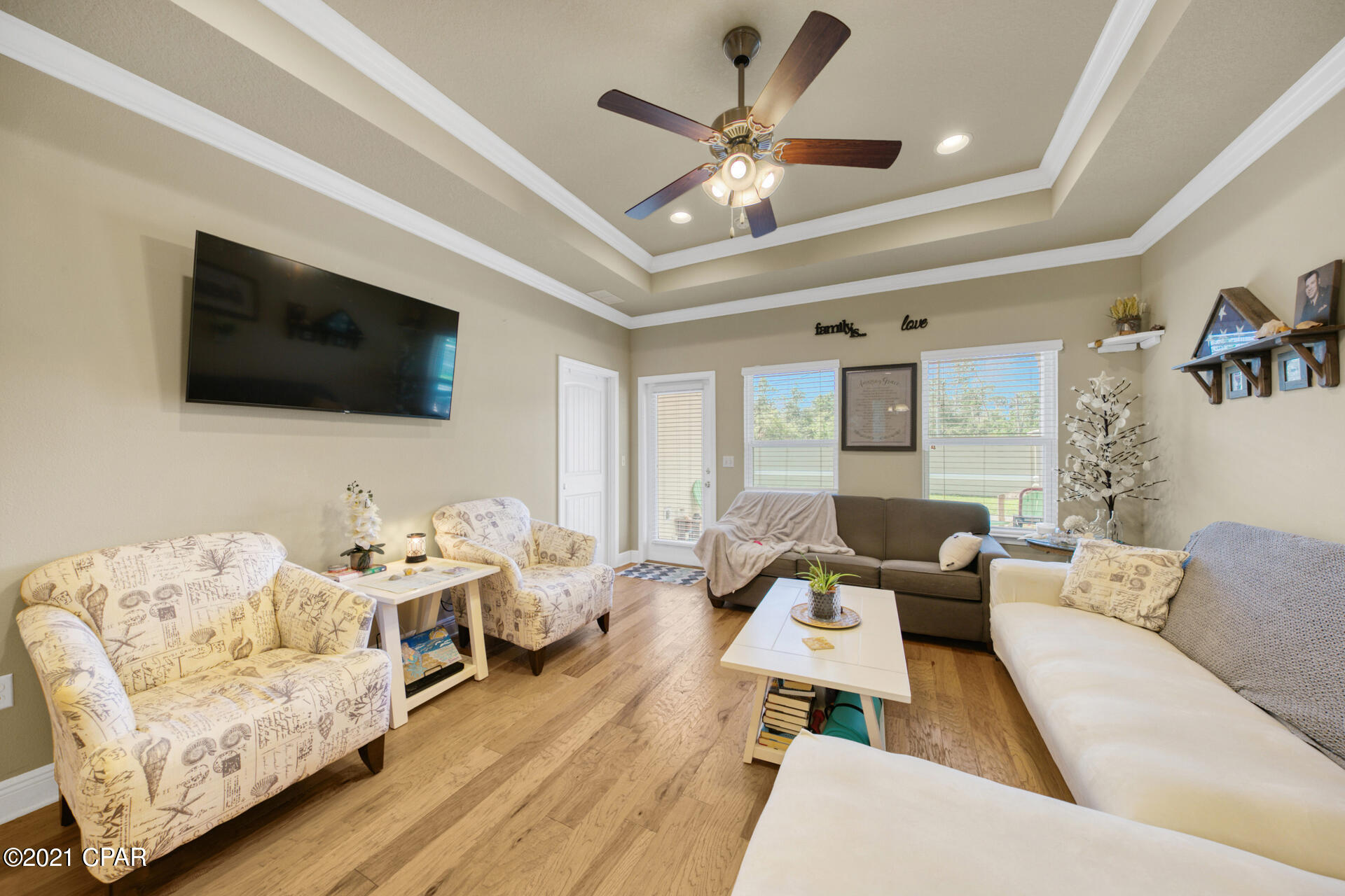 Magnolia Bay Club - Residential