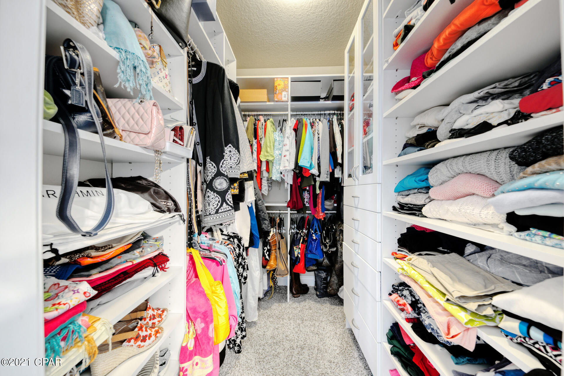 Magnolia Bay Club - Residential