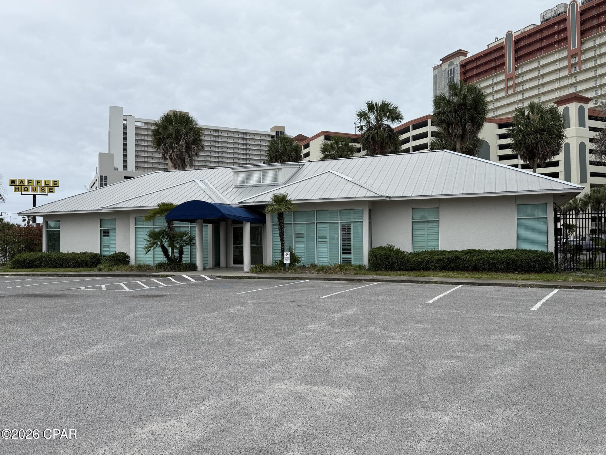 No Named Subdivision - Commercial Lease