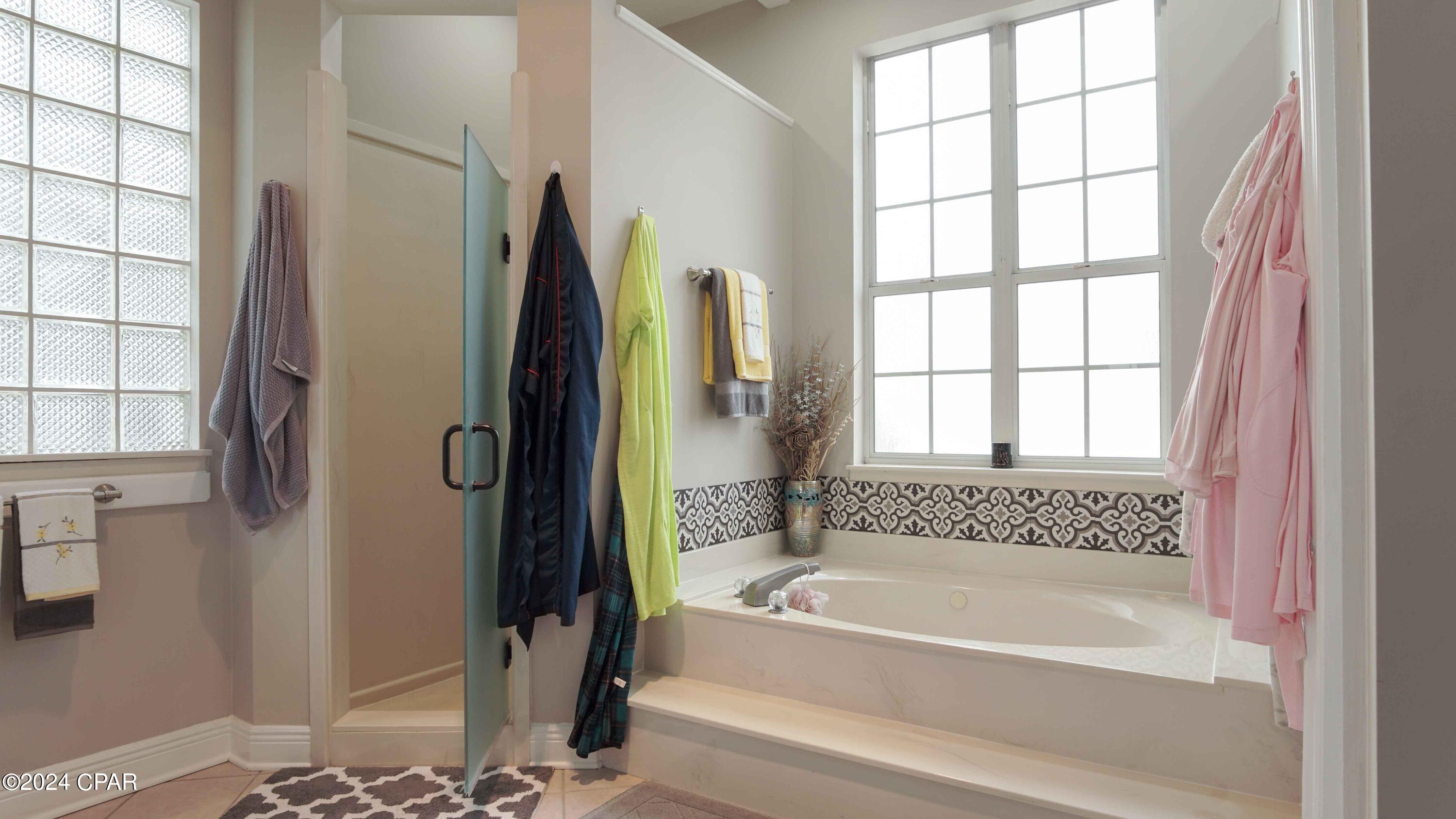 Bay Breeze - Residential