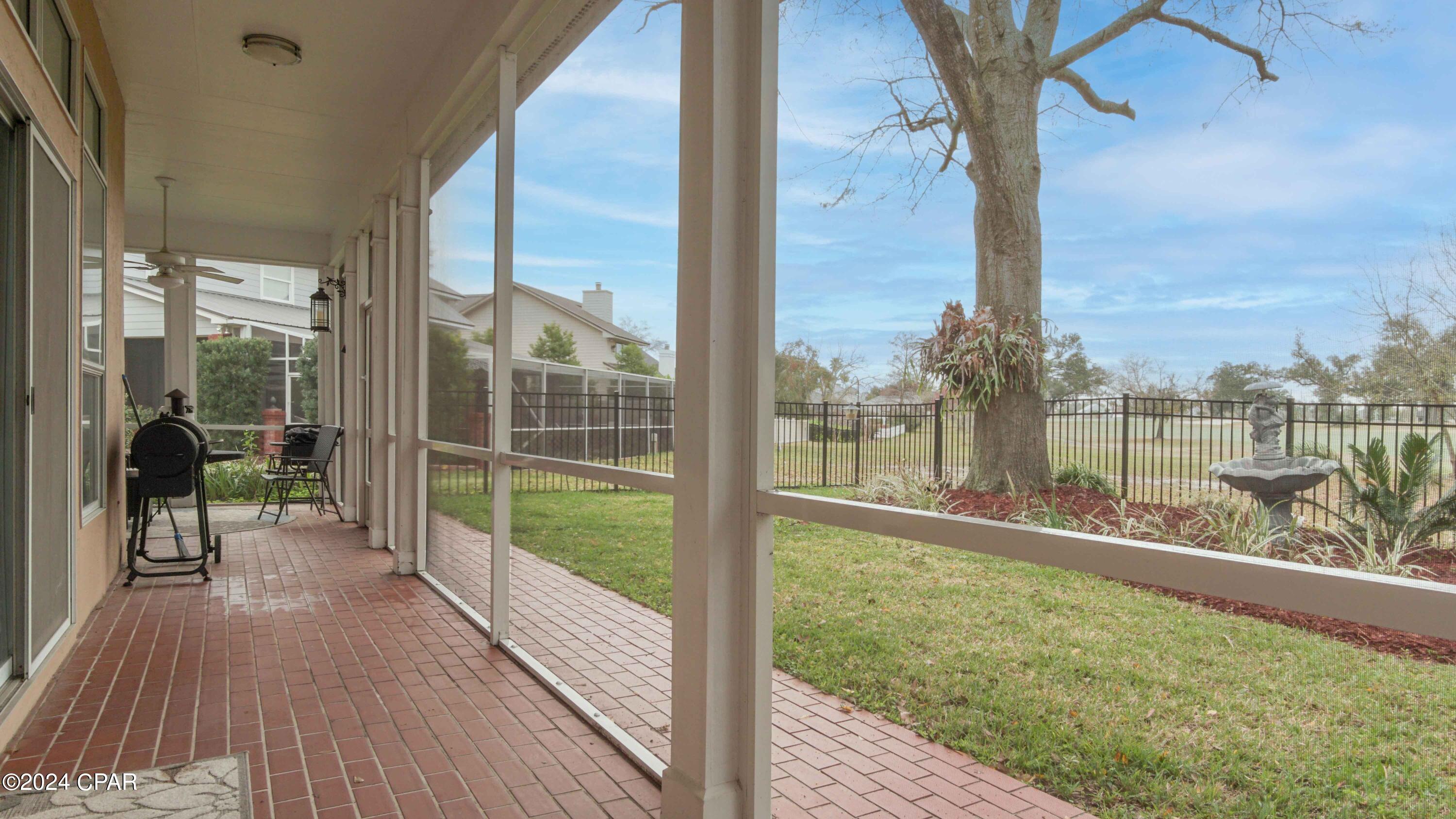 Bay Breeze - Residential