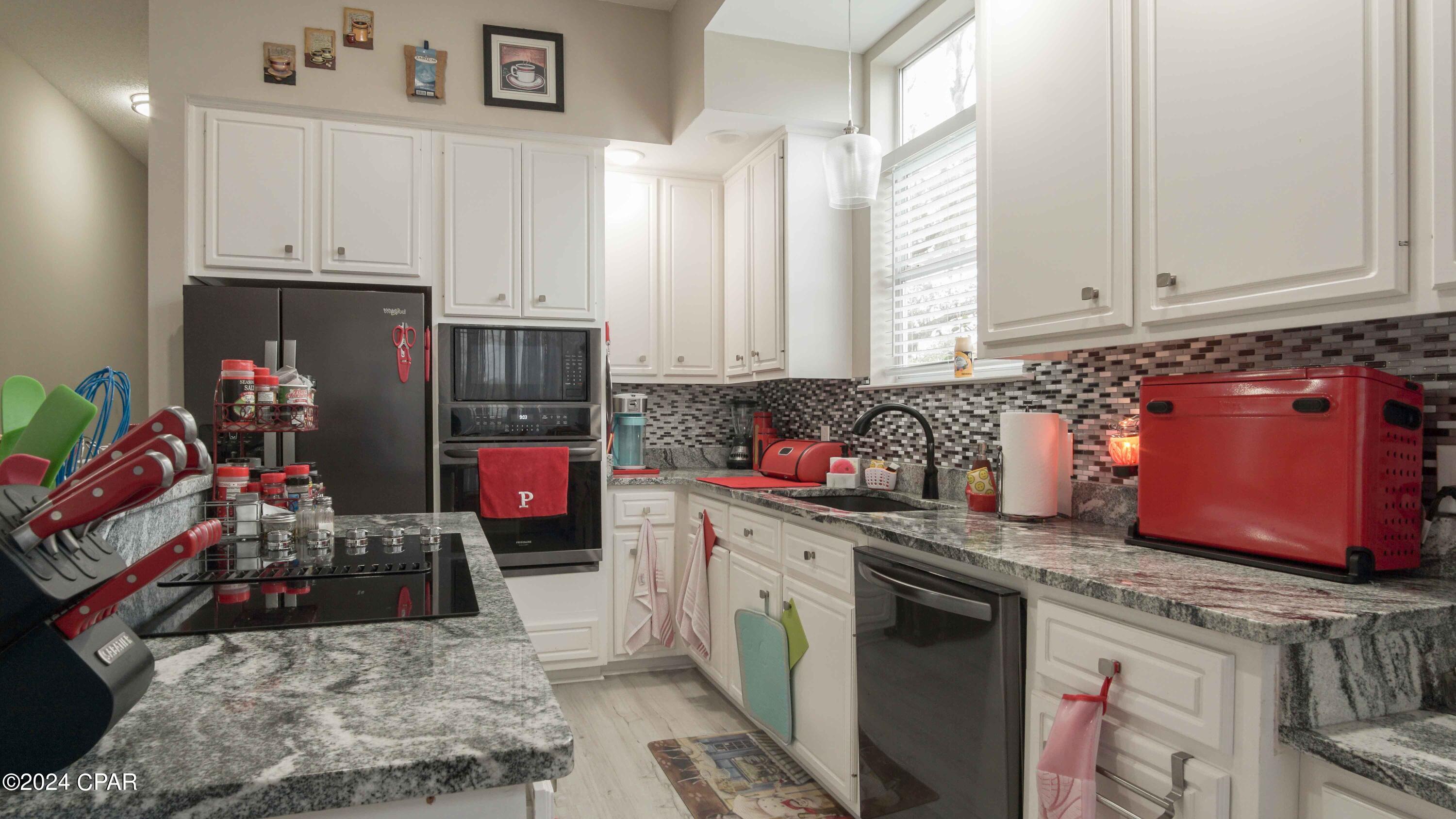 Bay Breeze - Residential