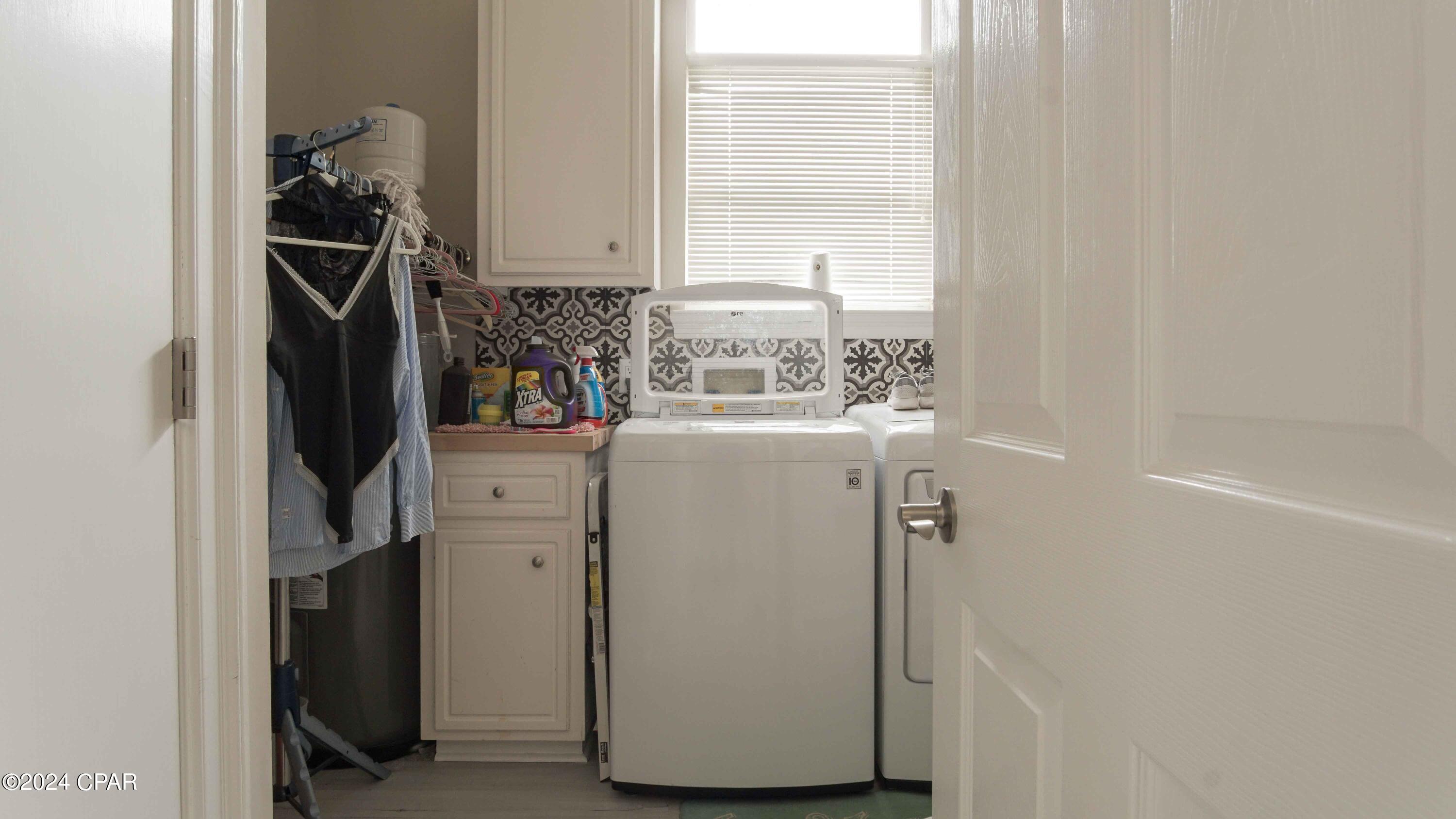 Bay Breeze - Residential