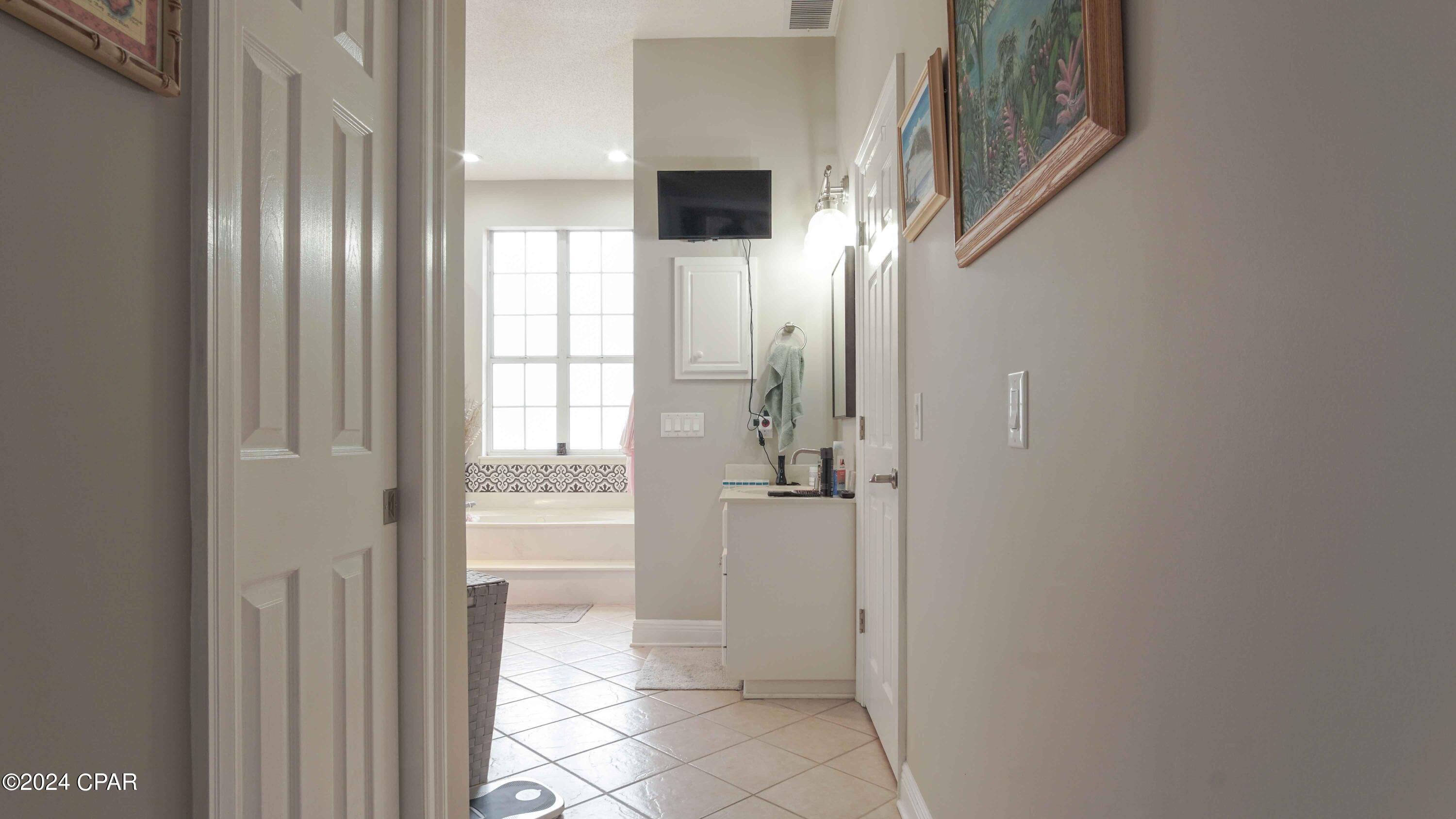 Bay Breeze - Residential