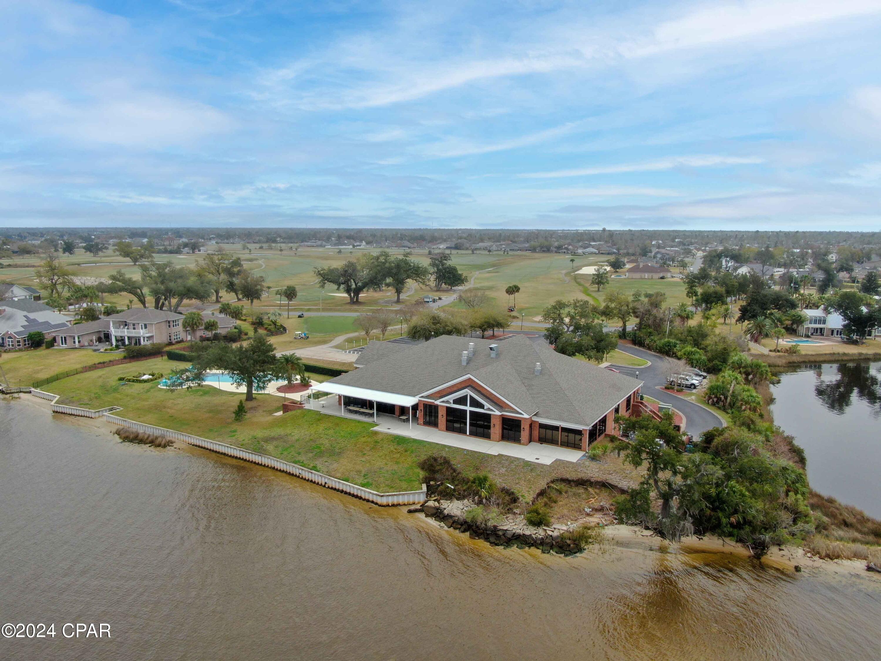 Bay Breeze - Residential